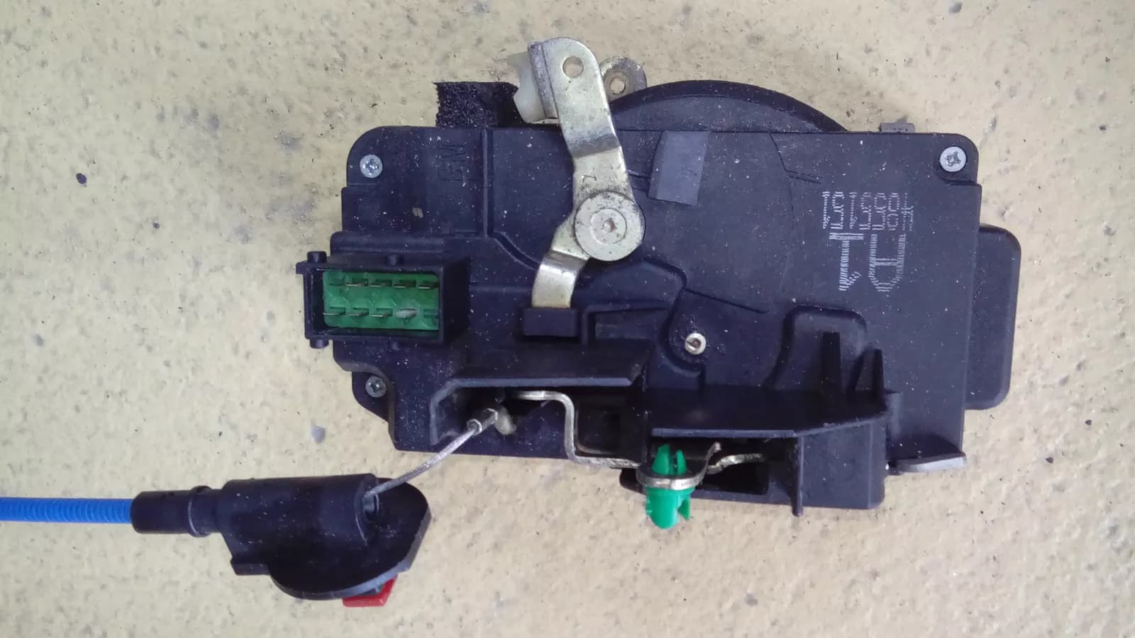 Saab 9-5 door lock, central locking left part no: 4855151