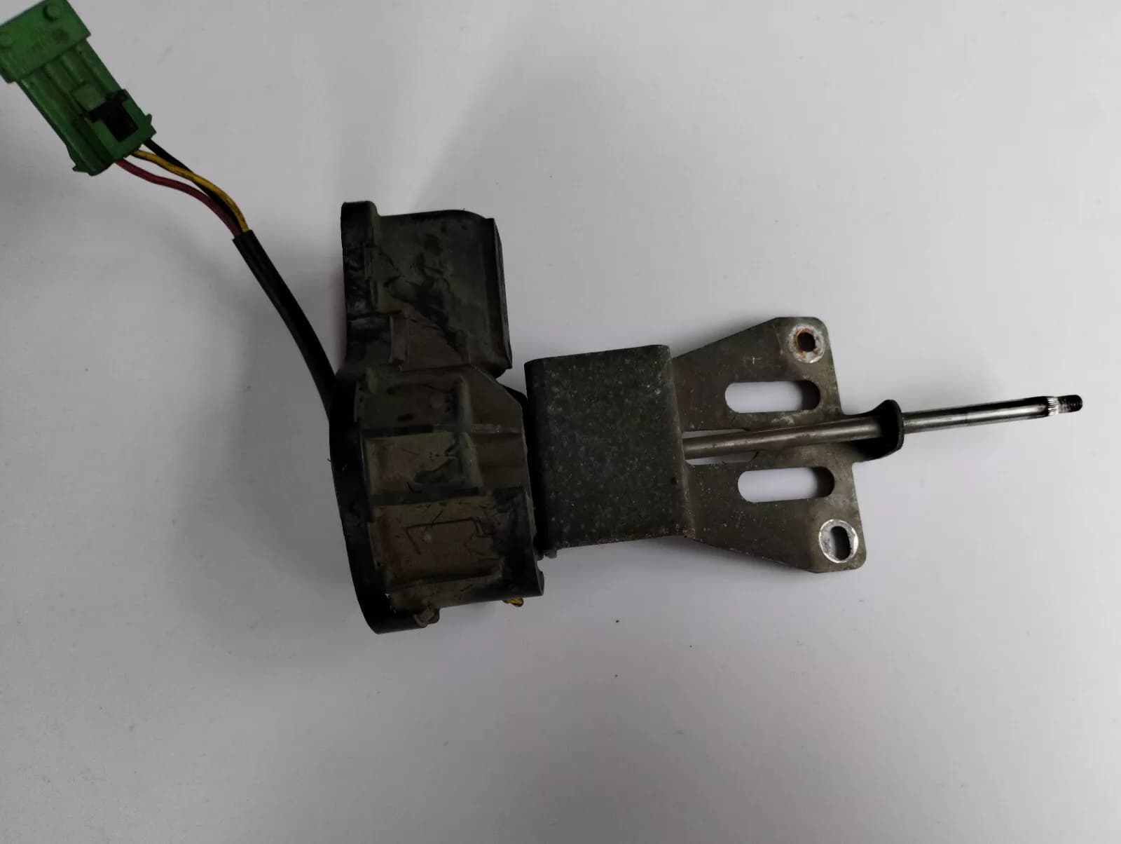 Saab 9-5, head light wiper motor no:4560702