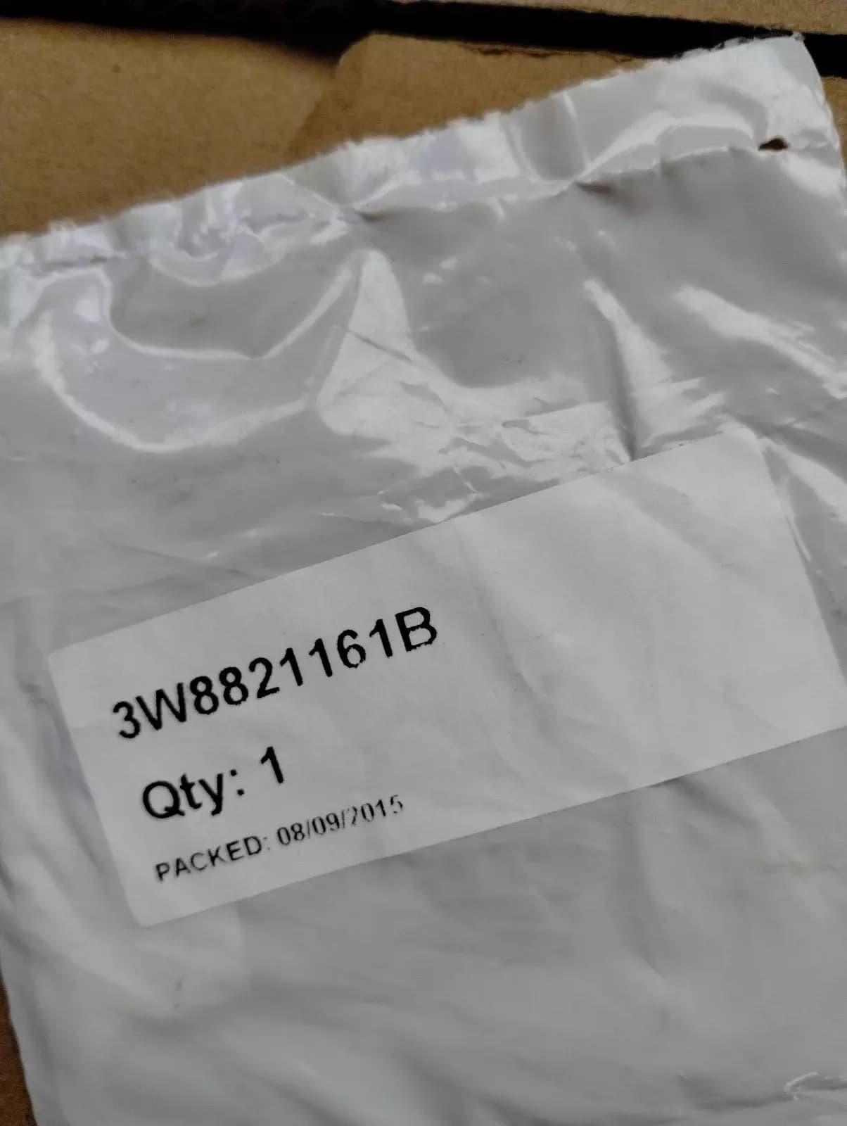 ORIGINAL BENTLEY SPACER PLATE 1 PCS no: 3W8821161B