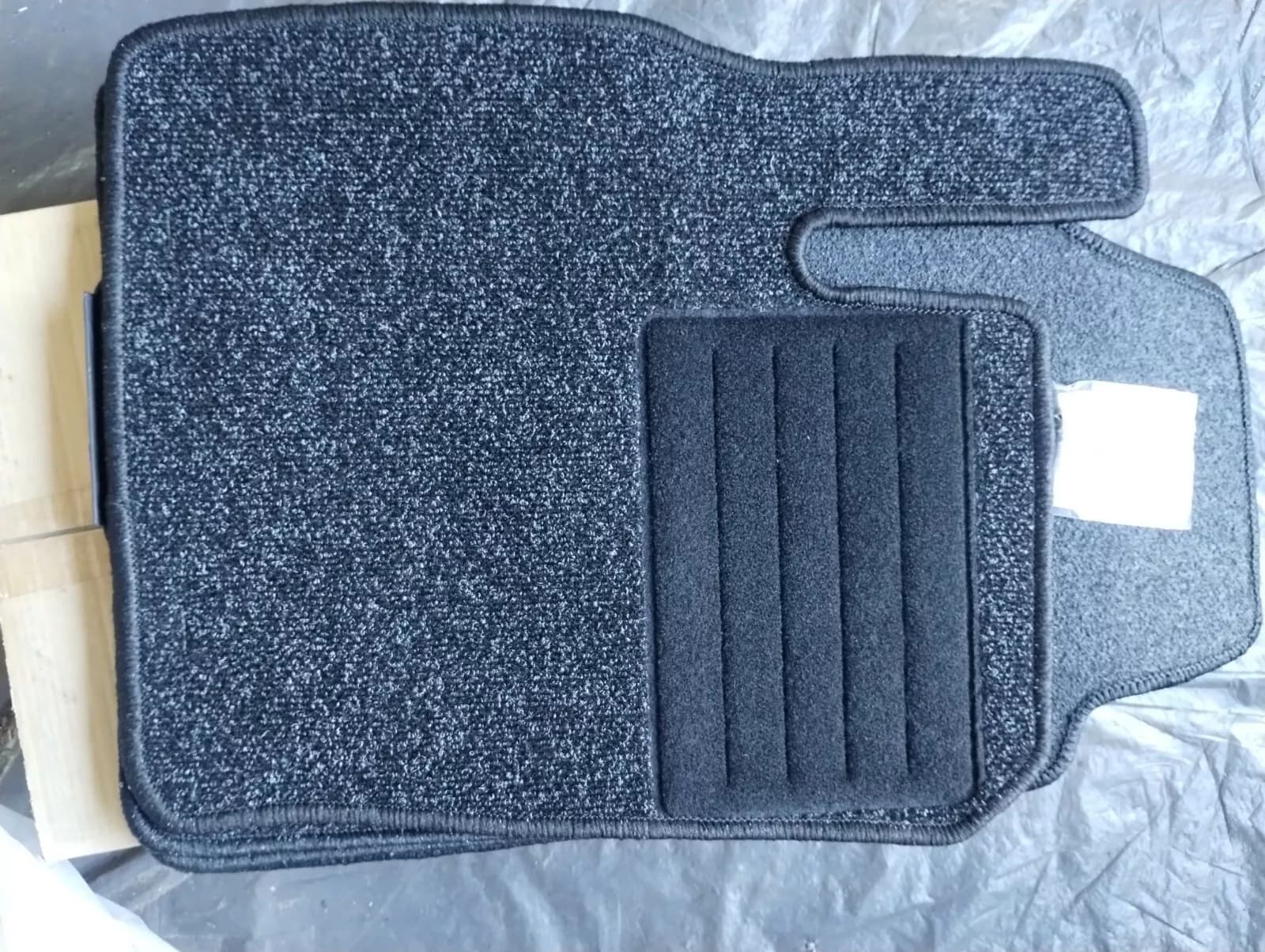 Genuine Fiat Panda Mats, floo mats. D2772r No: 1803136