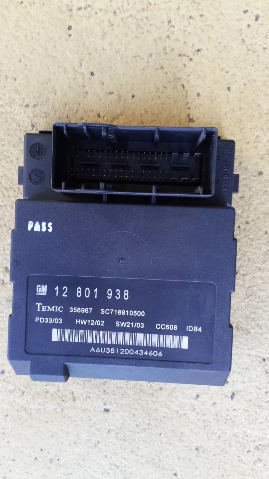 SAAB 9-3 Body contorl module Part No:12801938 Year:2003-