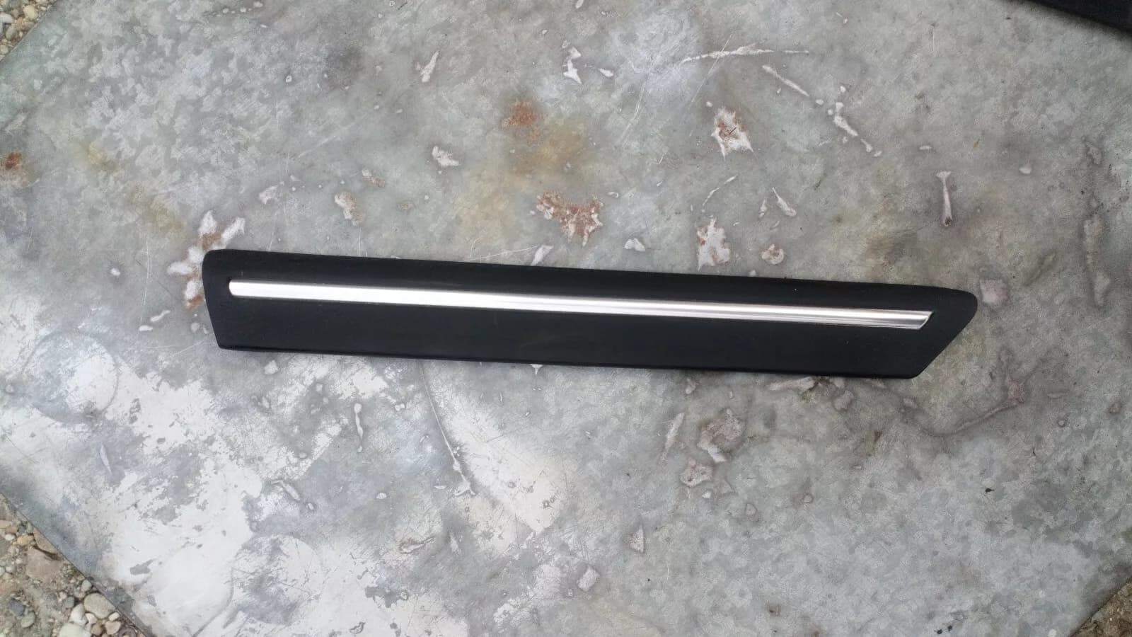 SAAB 9000 rear right fender trim Part no:4343182 year:1995-98