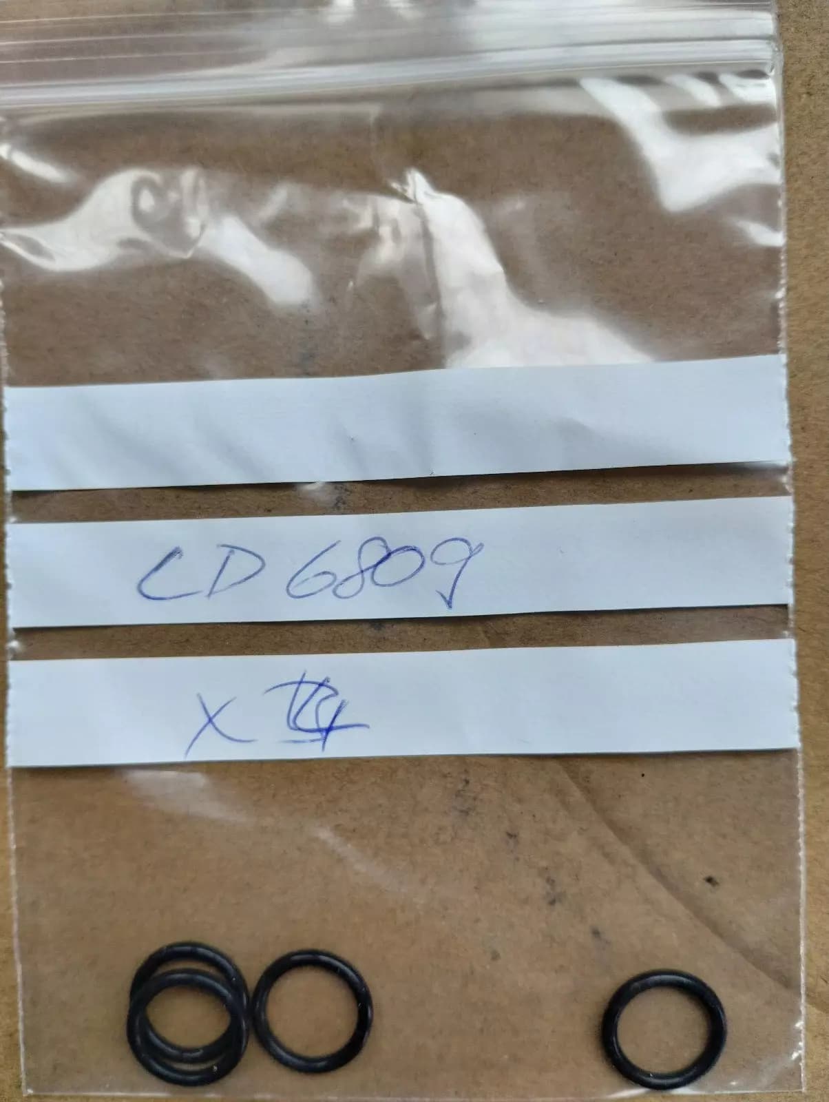 ORIGINAL BENTLEY O RING 4 PCS No: CD6809