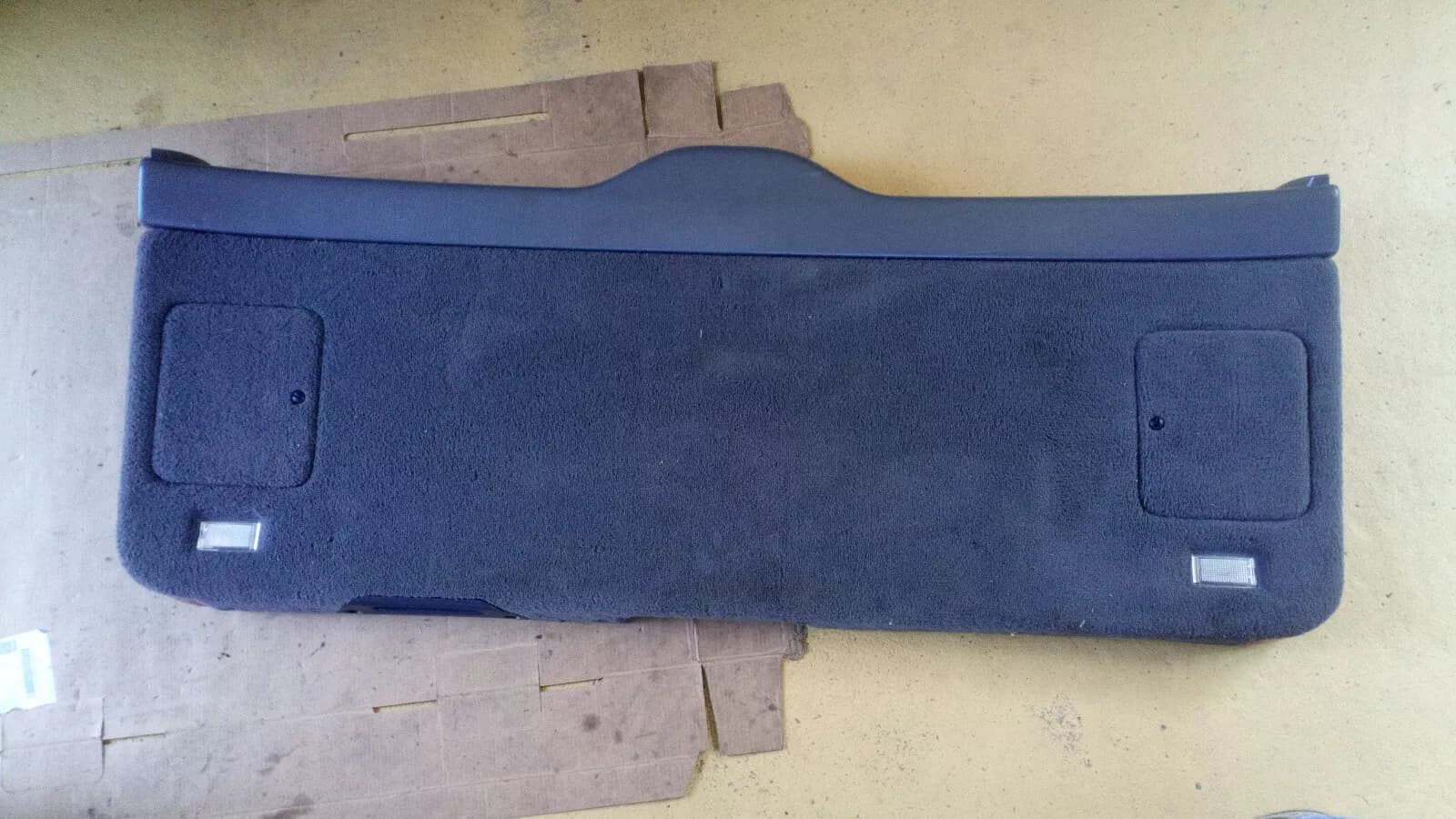 SAAB 9-5 Estate year:2002 Trunk lid cover part no:4939930