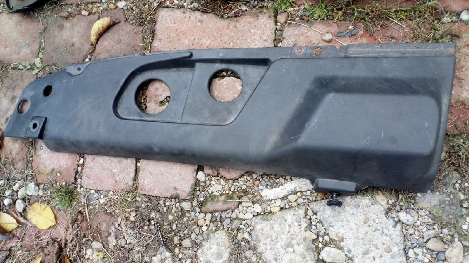 Peugeot 607 2.2 HDI engine compartment cover part no:9636712877 year:2009