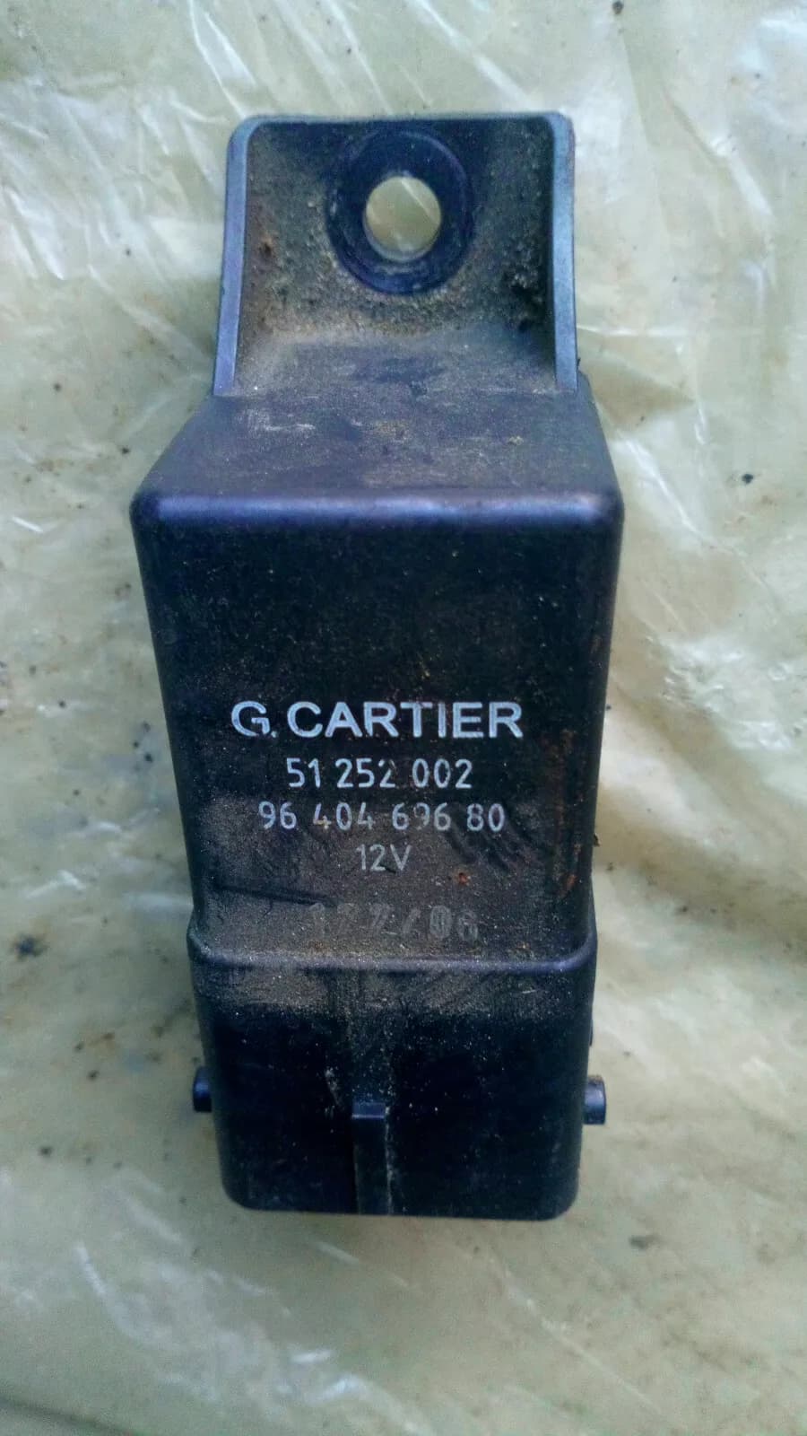 Peugeot preheater relay part no :9640469680