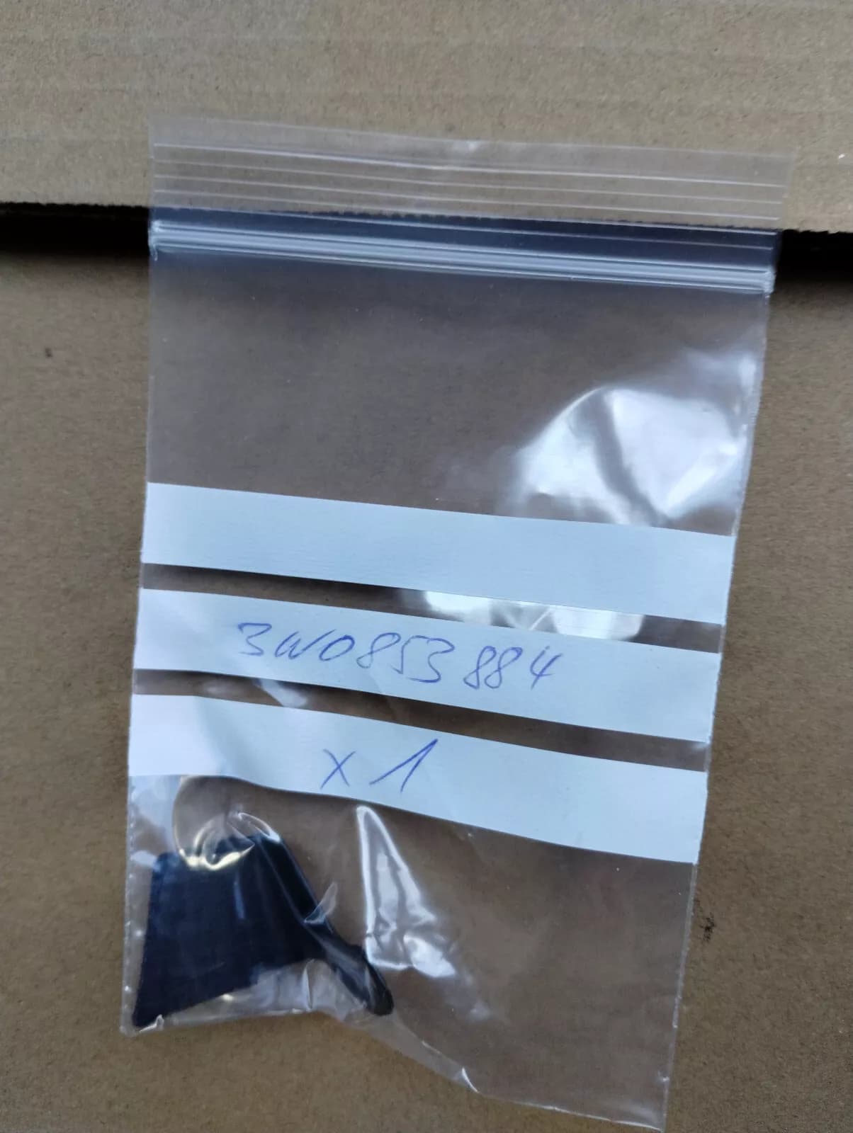 ORIGINAL BENTLEY BRACKET 1 PCS No: 3W0853884