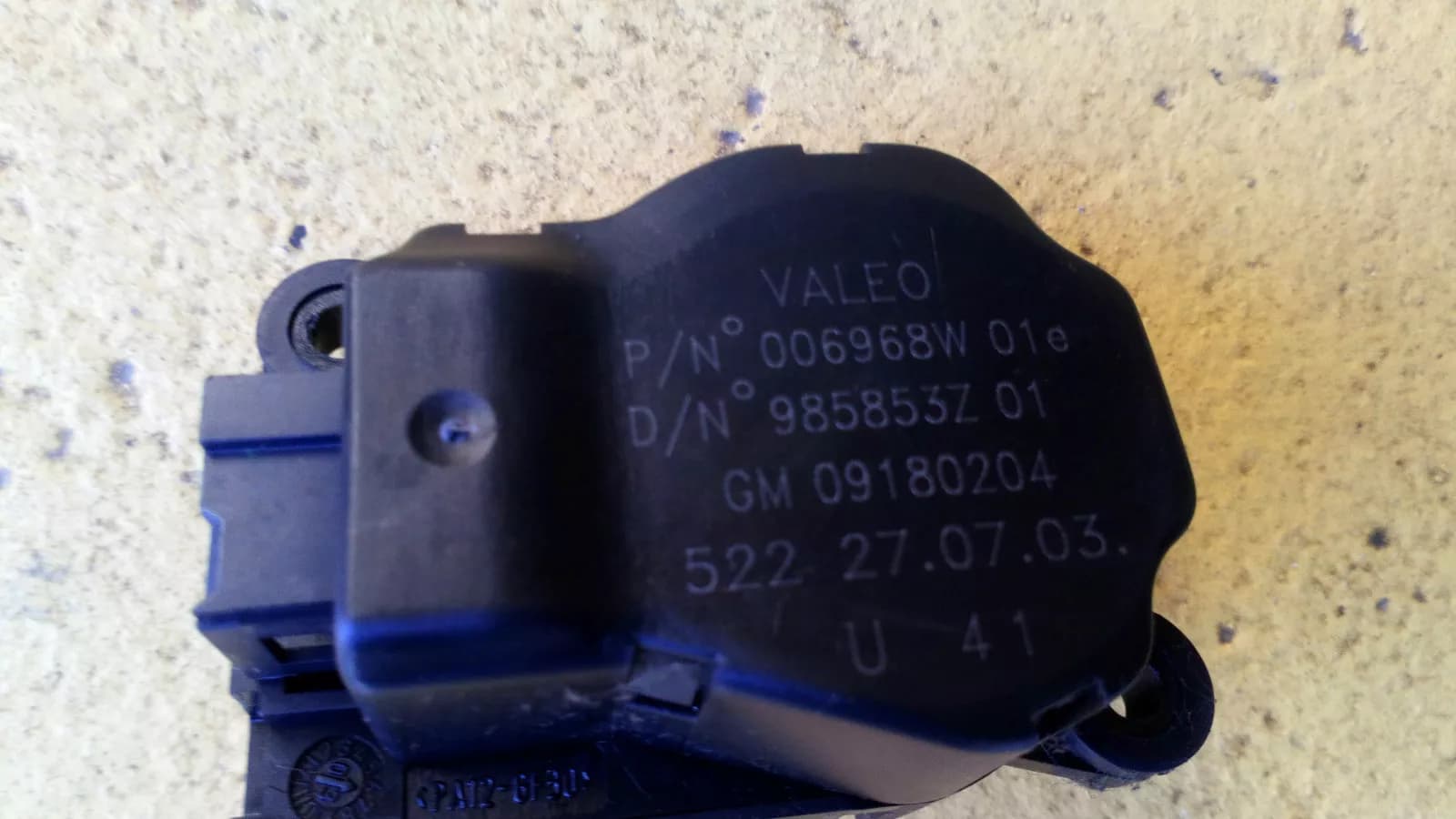 SAAB 9-3 Heater fan flap actuator Part no :09180204 Year:2003-