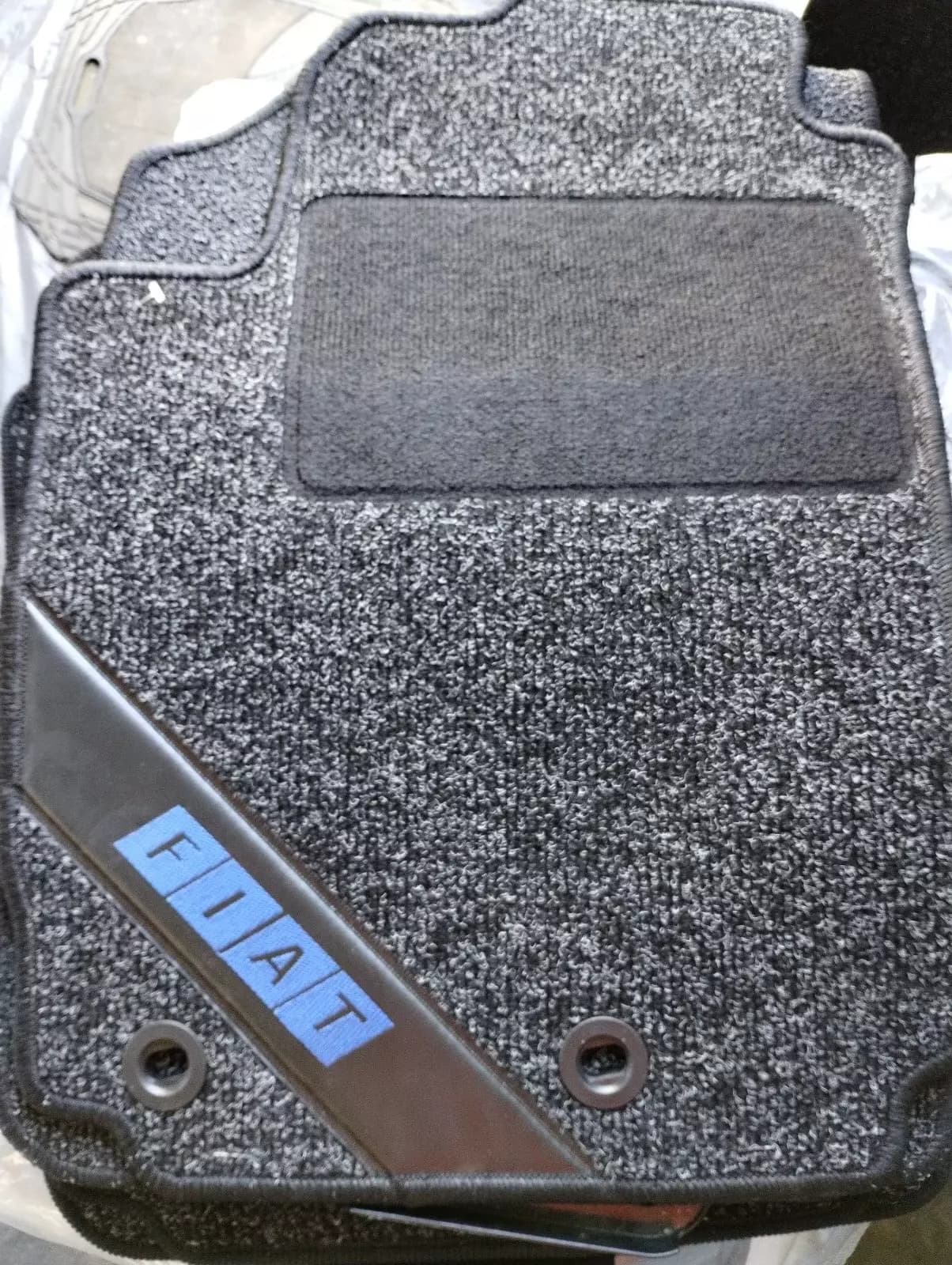 FIAT STILO floor mats NR: 46223917F
