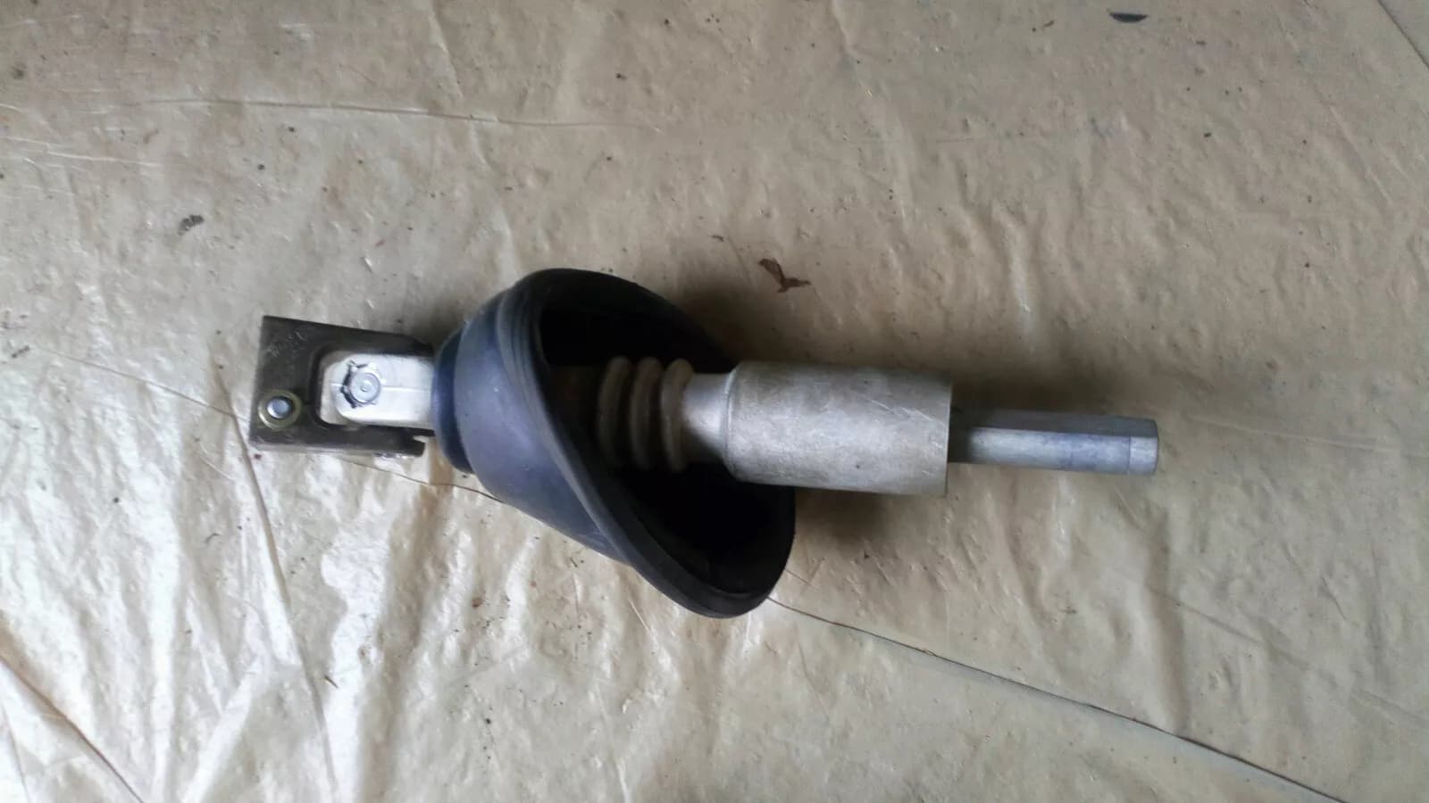 SAAB 9000 lower steering column Year:1996