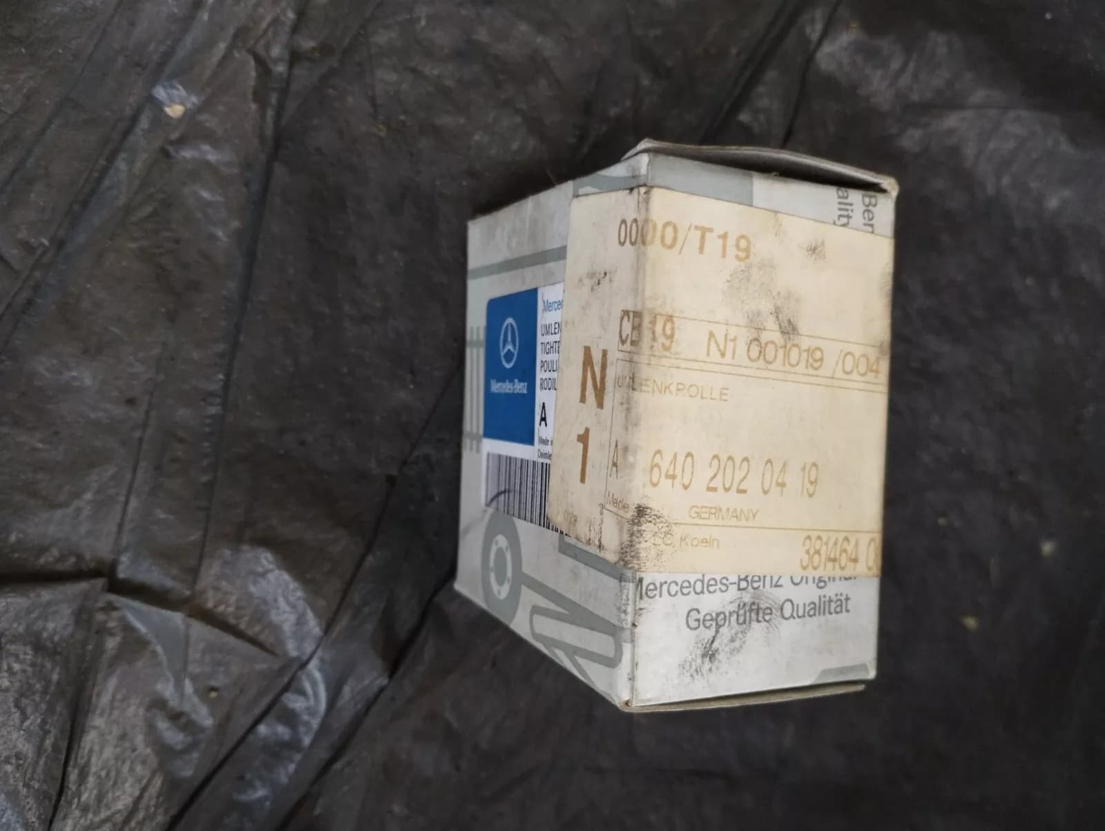 Mercedes genuine Guide pulley NR:A6402020419