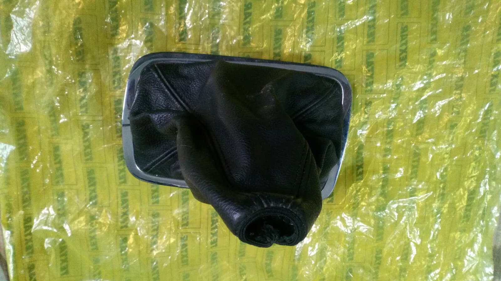 Peugeot 607 gearshift cover leather