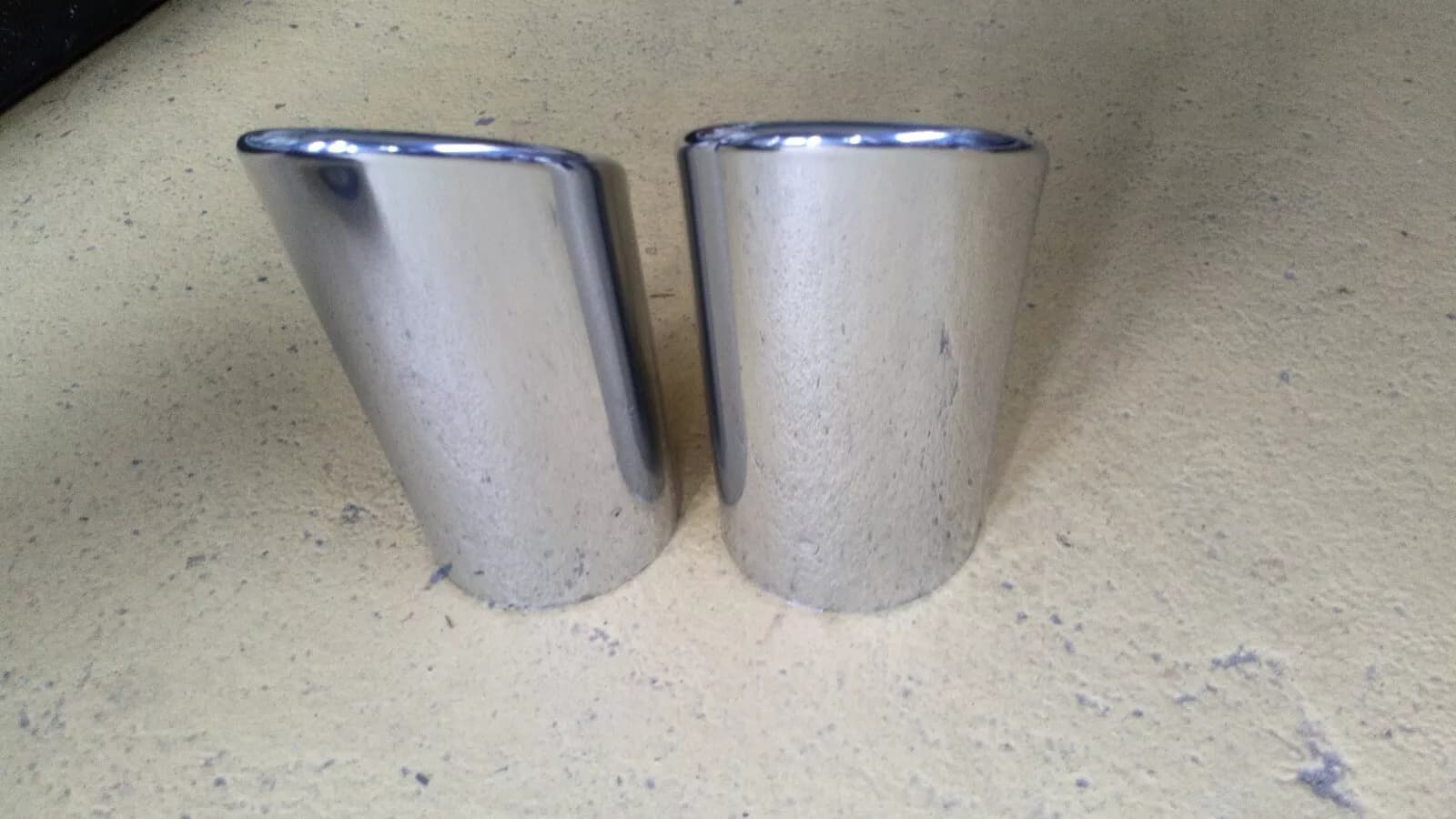 Volkswagen, Audi exhaust cover original Part no :3C8 071 911A