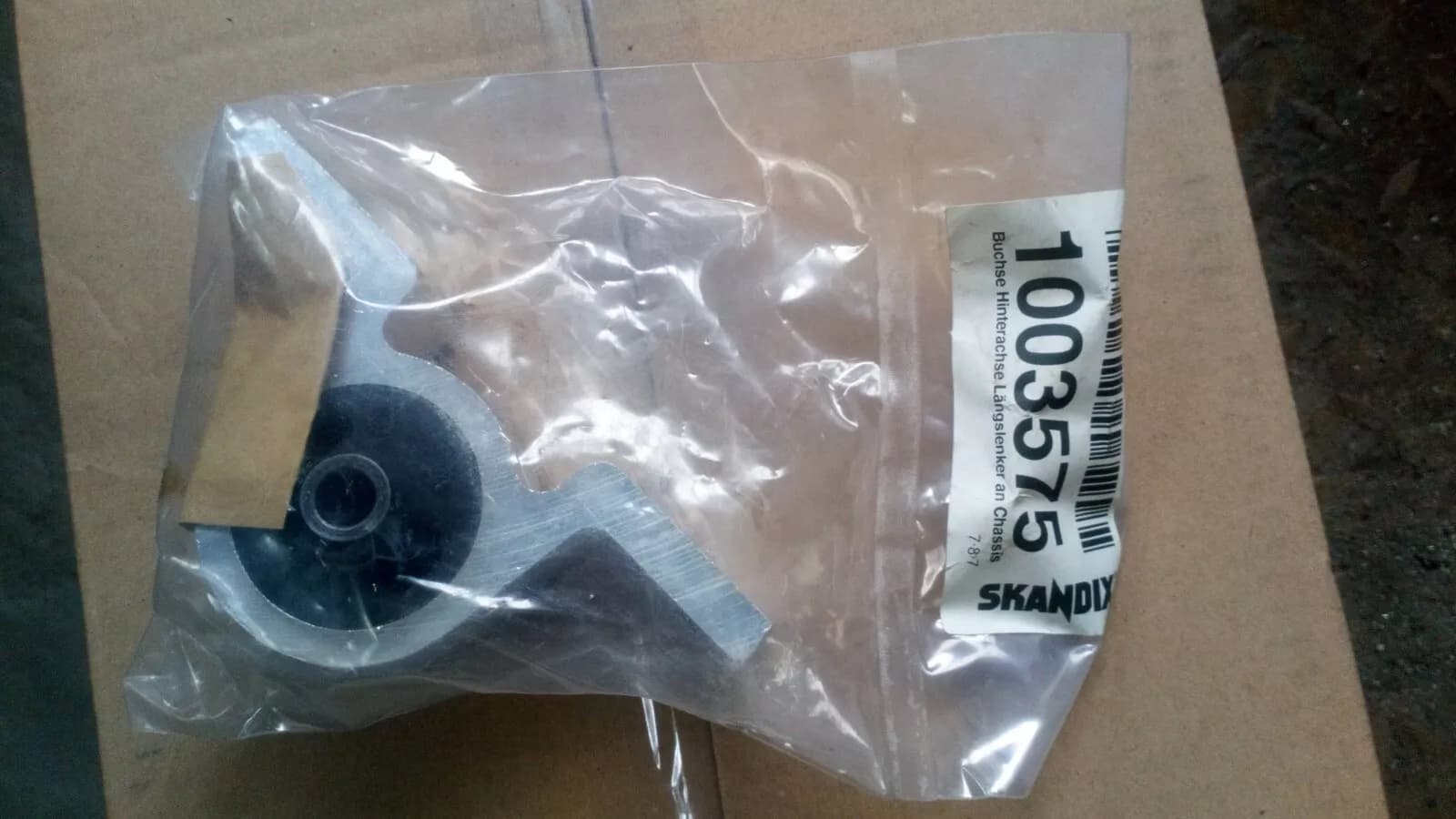 Saab 9000 Bushing, Bush No: 1003575, 8957714