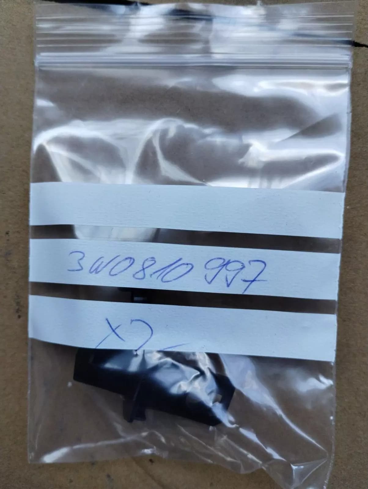 ORIGINAL BENTLEY SPEED NUT 2 PCS no: 3W0810997