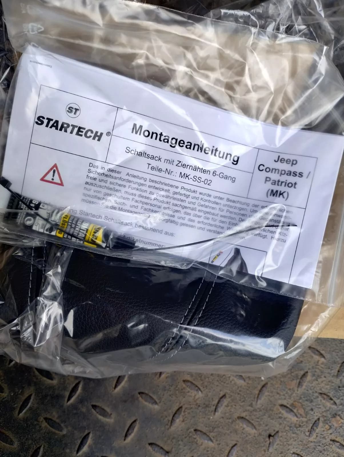 Genuine Jeep Compass, Patriot Shift boot, shift bag No: MK-SS-02