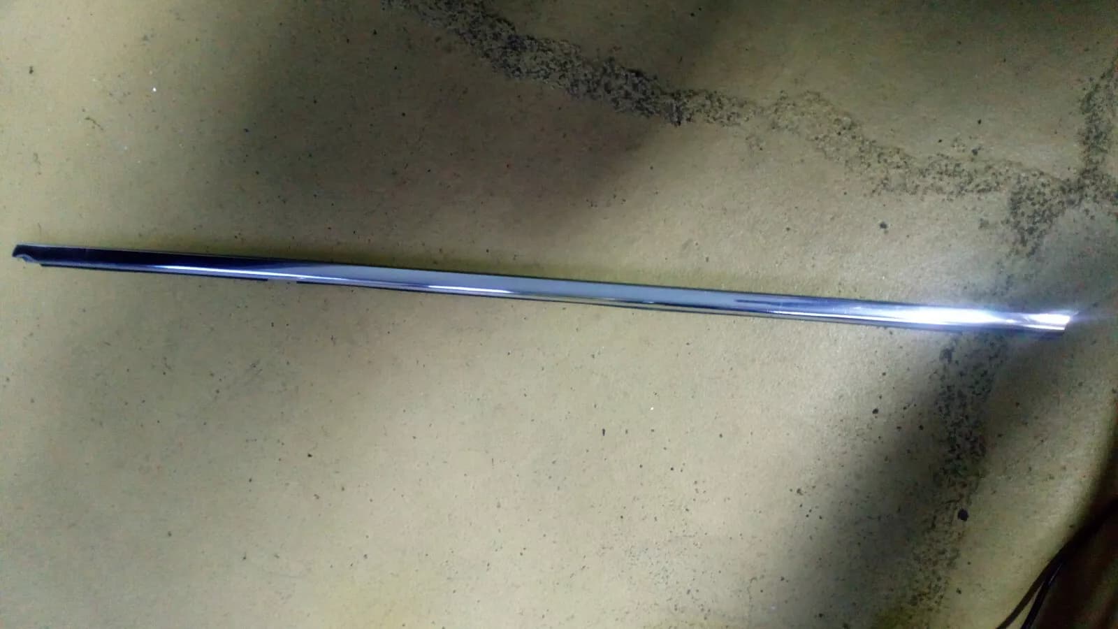 Peugeot 607 door trim chrome left rear Year:2006