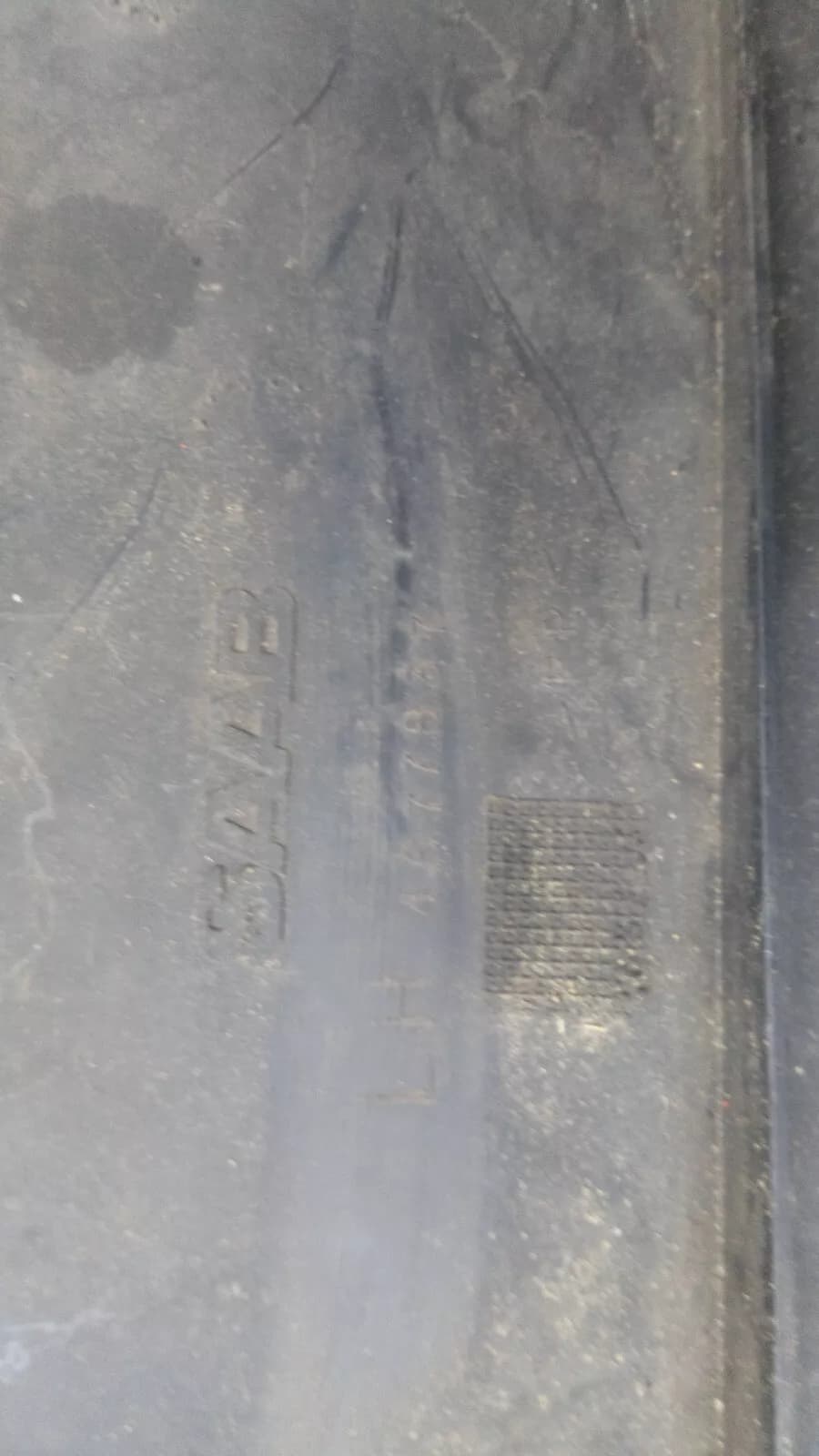 SAAB 9-3 engine cover lower left part no:4677837 year: 1998-03