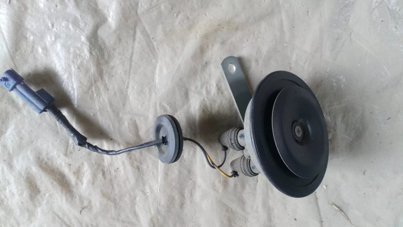 SAAB 9000 Anti Theft System Horn Part no:4493276
