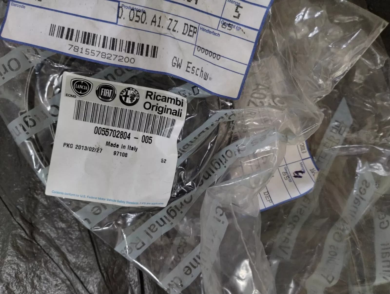 Genuine Fiat collar 4 pcs No : 55702804