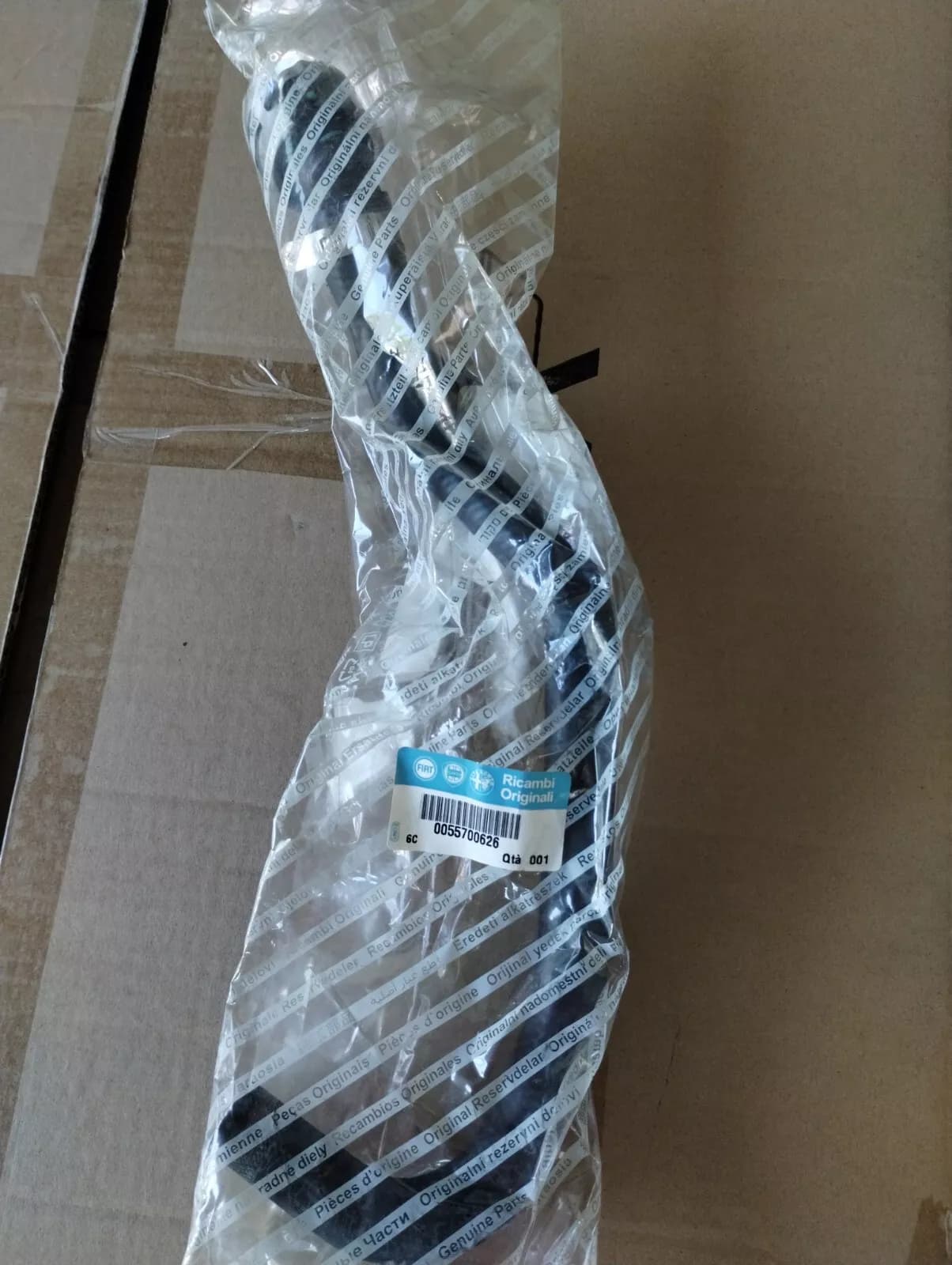 Genuine Fiat RUBBER TUBES, hose No : 55700626
