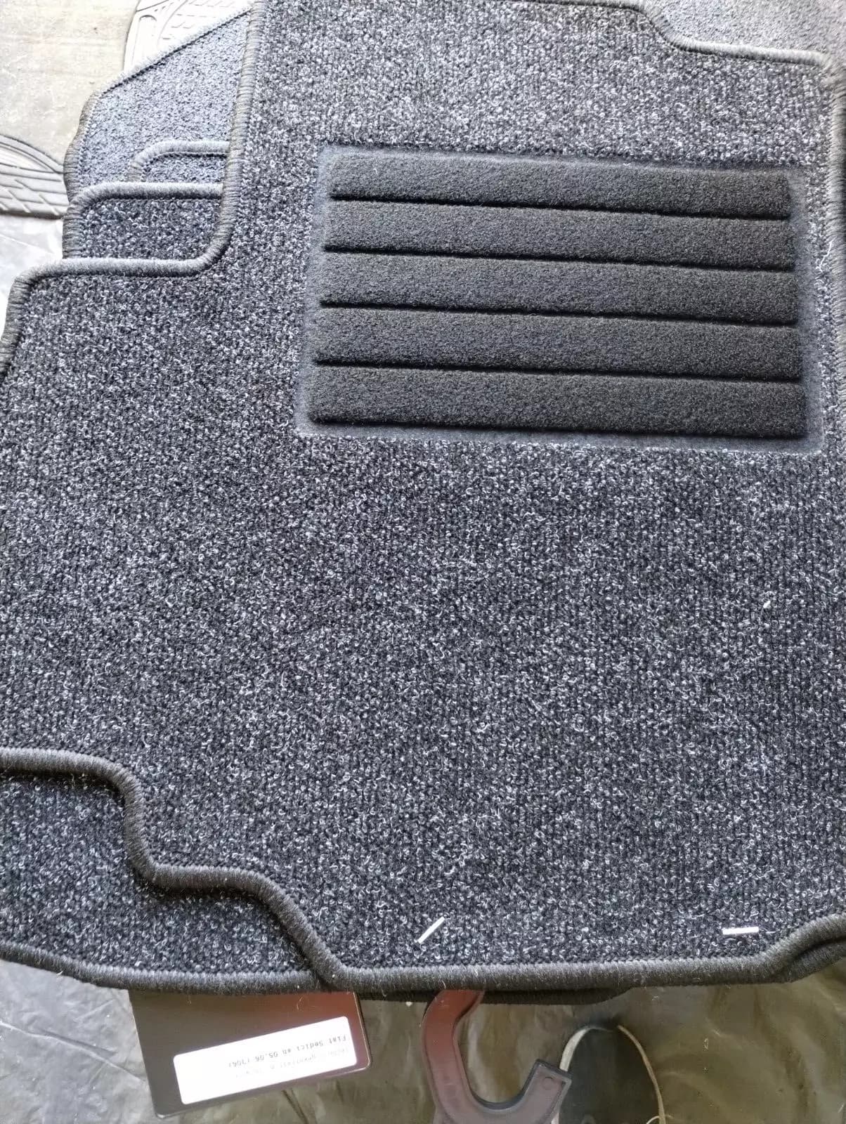 FIAT SEDICI floor mats NR: 3067