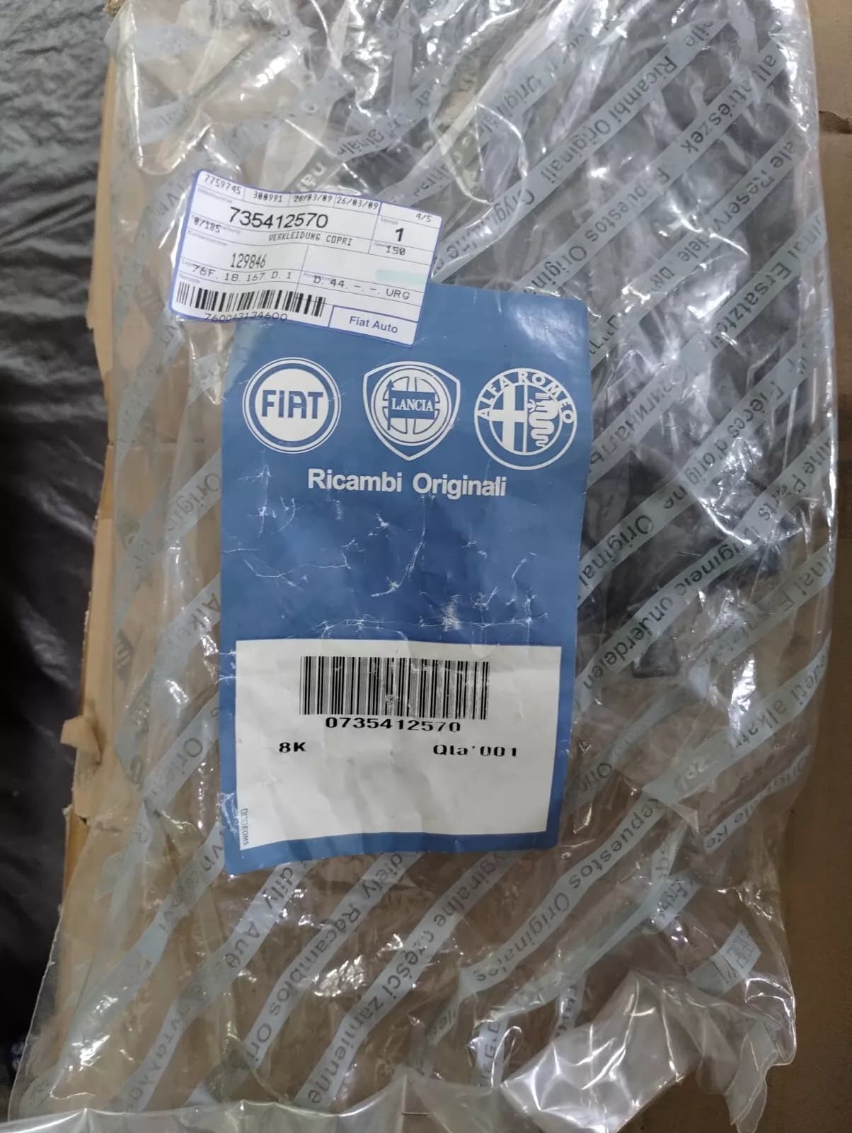 Genuine Fiat, cover No: 735412570