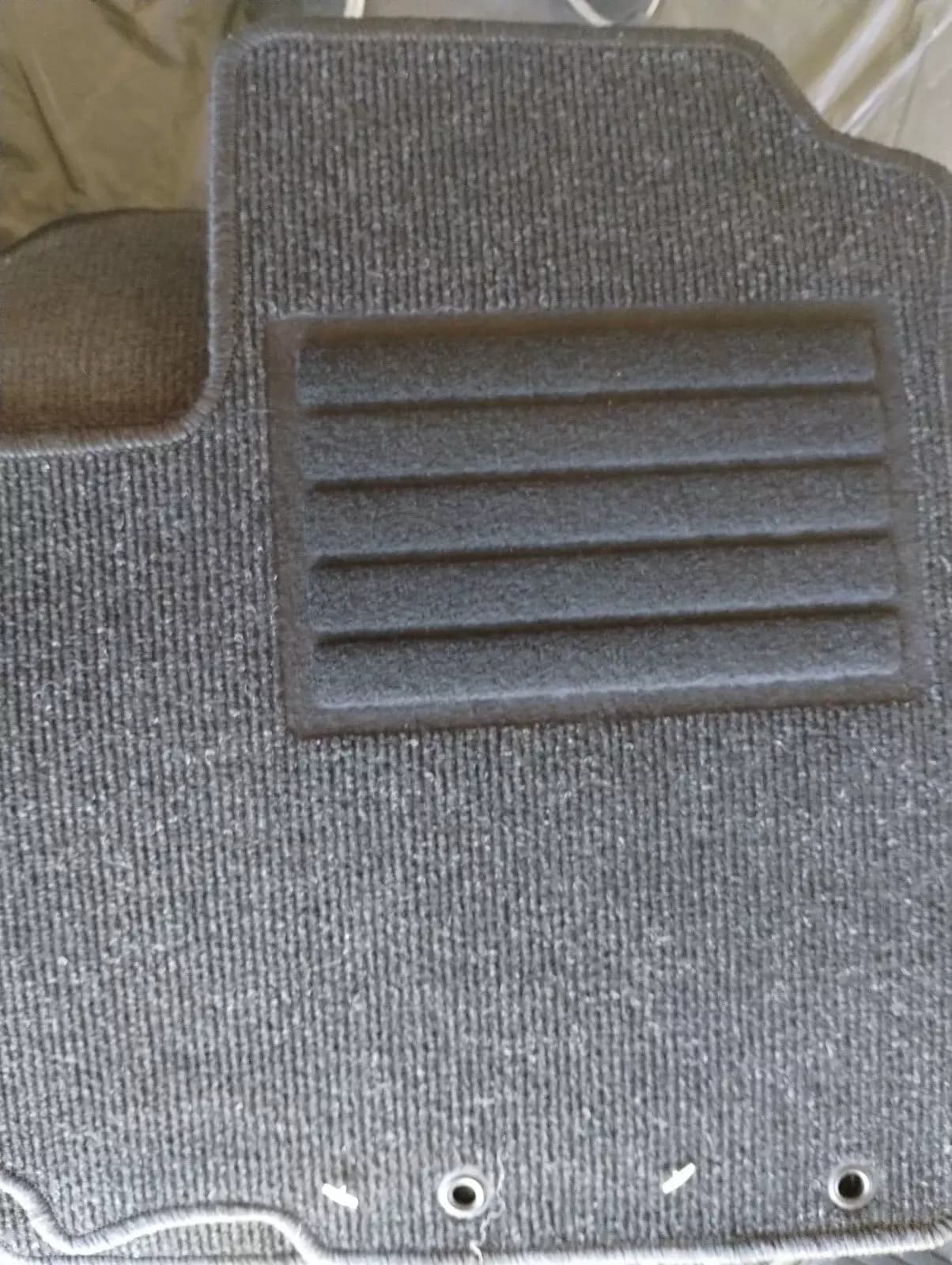 SUZUKI SWIFT (from 09 10) floor mats NR: 8845