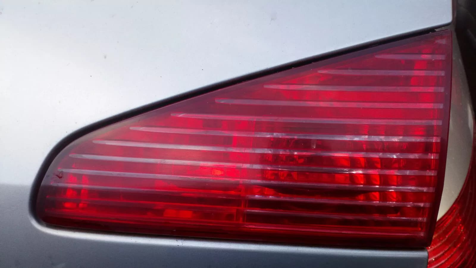 Peugeot 607 original tail light inside right, year 2007
