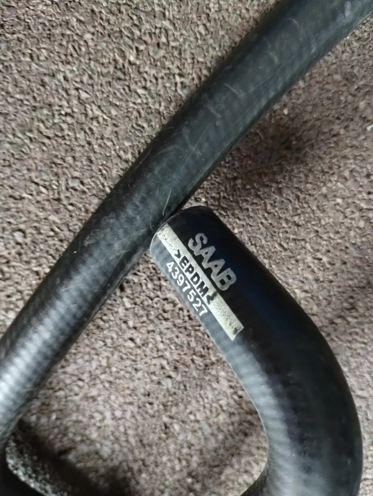 Saab 9-5 genuine Waterhose No: 4397527