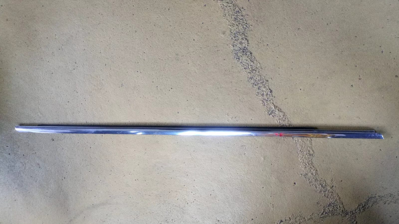 Peugeot 607 door trim chrome right front Year:2006