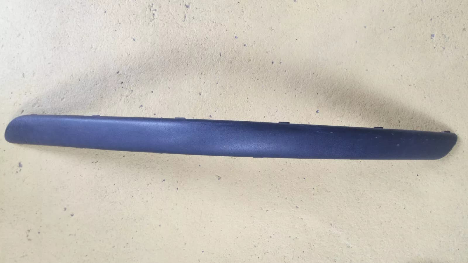 SAAB 9-3 trim strip front left Part no:12787998 Year:2004