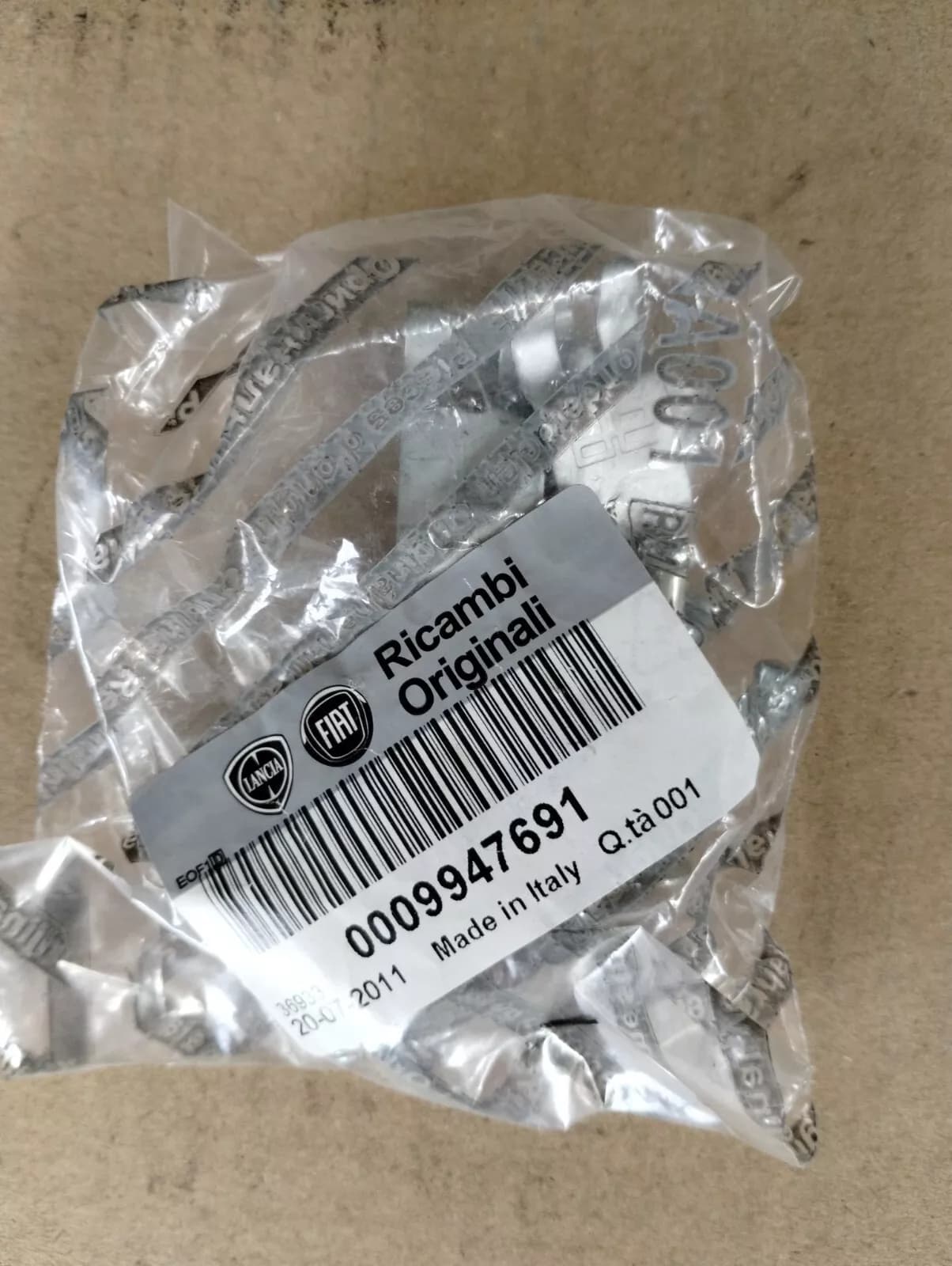 Genuine Fiat KIT BRAKE No: 9947691