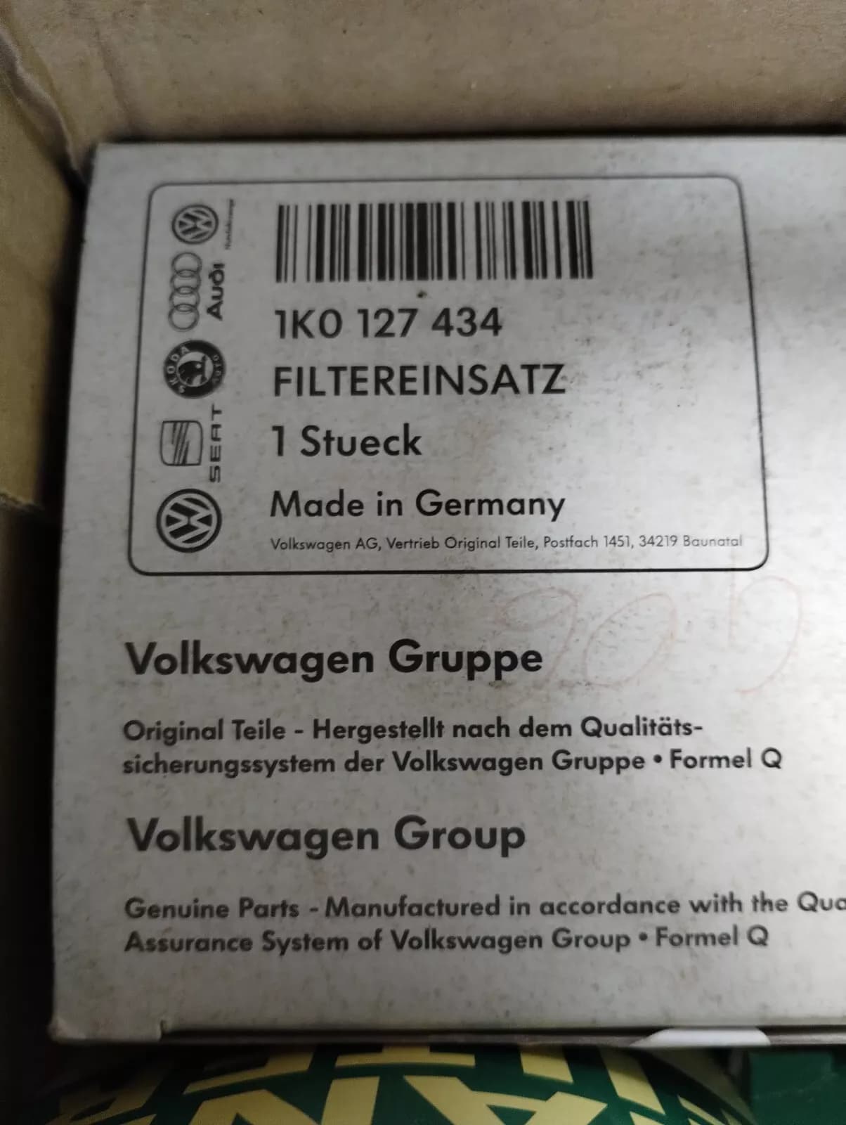 Genuine Volkswagen / Audi filter No : 1K0127434
