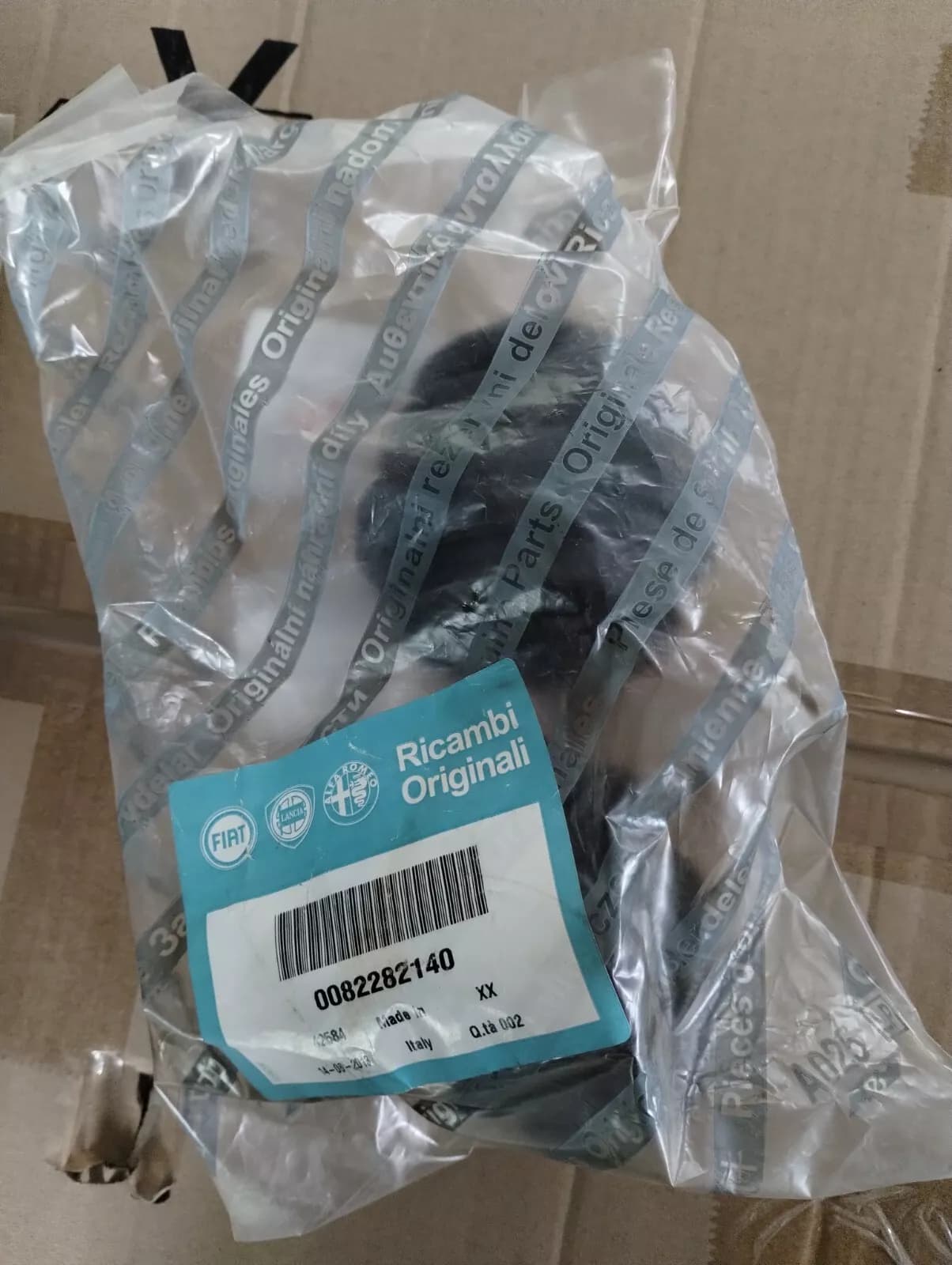 Genuine FIAT, Alfa Romeo, Lancia HALFSHAFT BOOT 2 Pcs No: 82282140