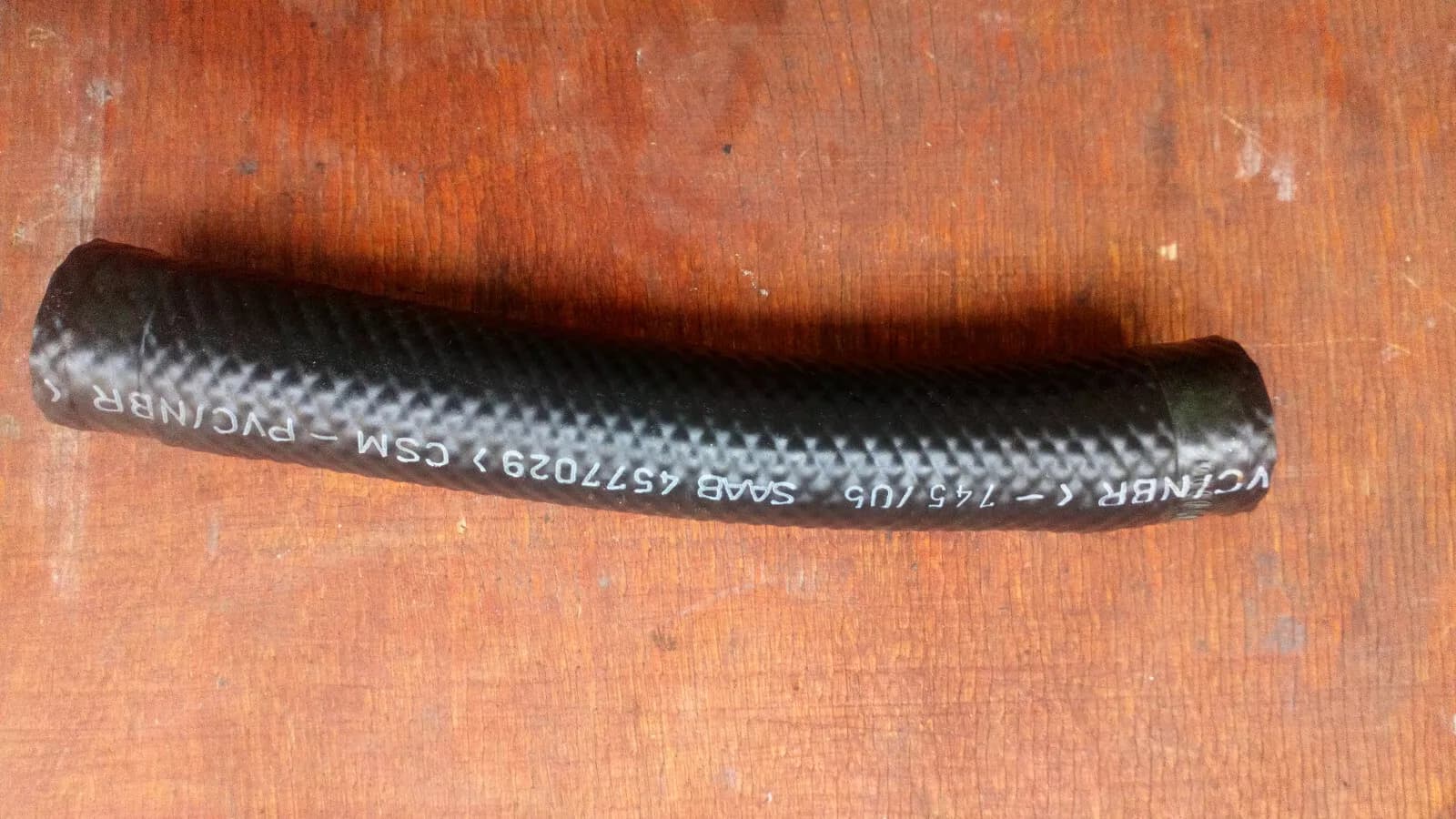 Saab 9-5 fuel tank filler pipe Part no : 4577029