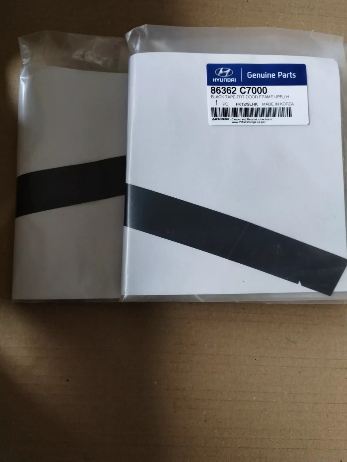 HYUNDAI Original Tape black No : 86362C7000