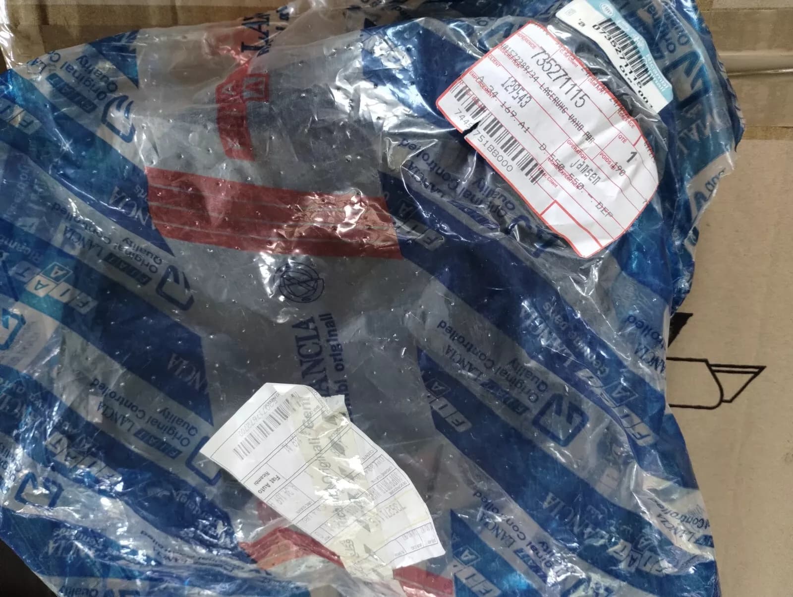 Genuine FIAT, Alfa Romeo, Lancia SUPPORT PANEL No: 735271115