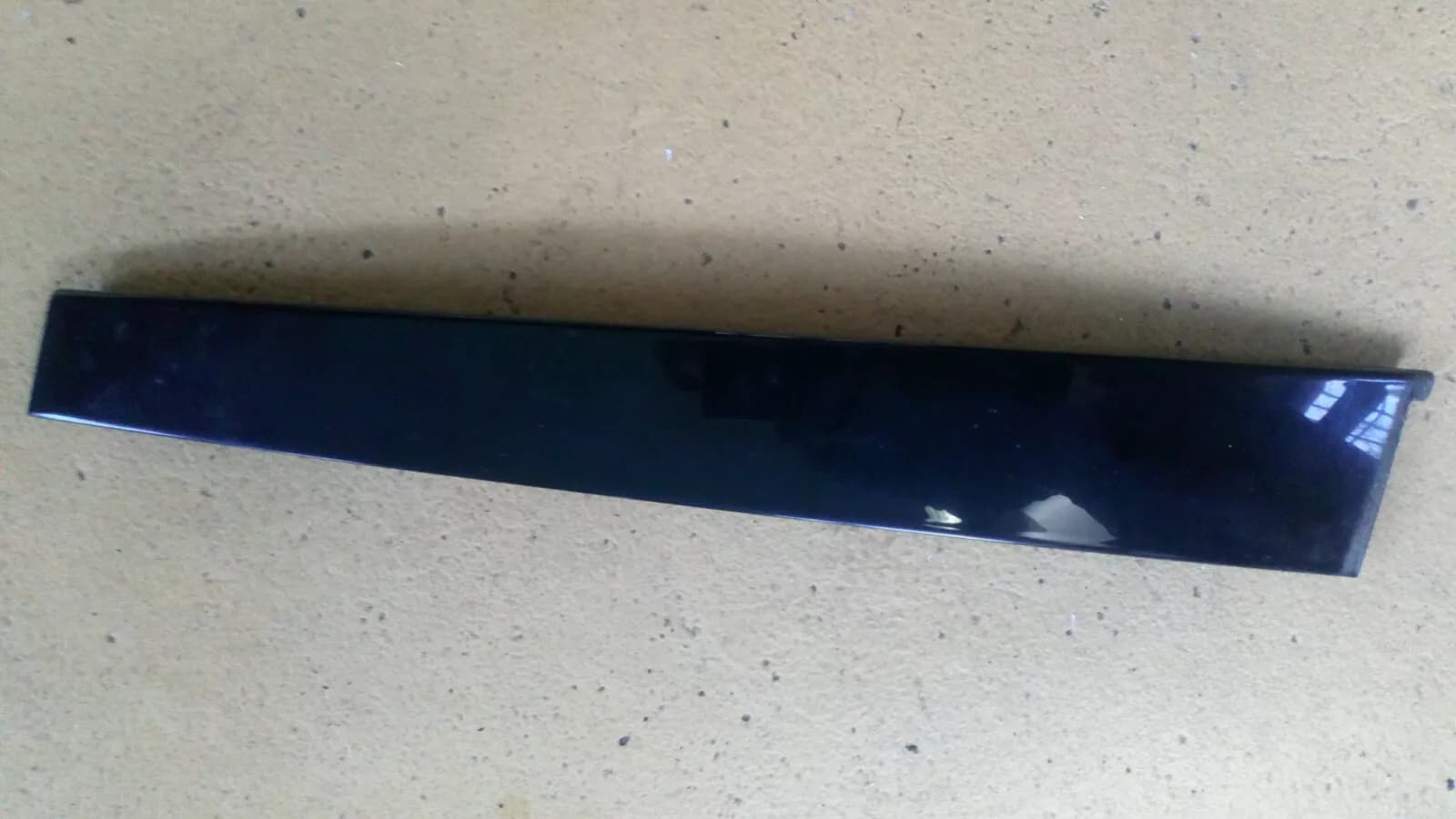 Peugeot 607 door pillar trim black right rear year:2006