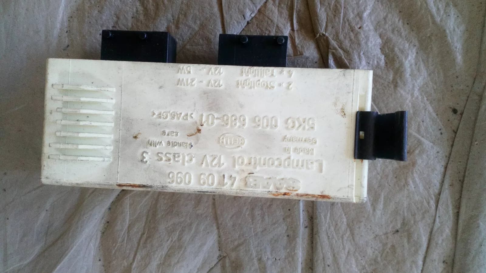 Saab 9000 Lampcontrol control unit part no:4109096