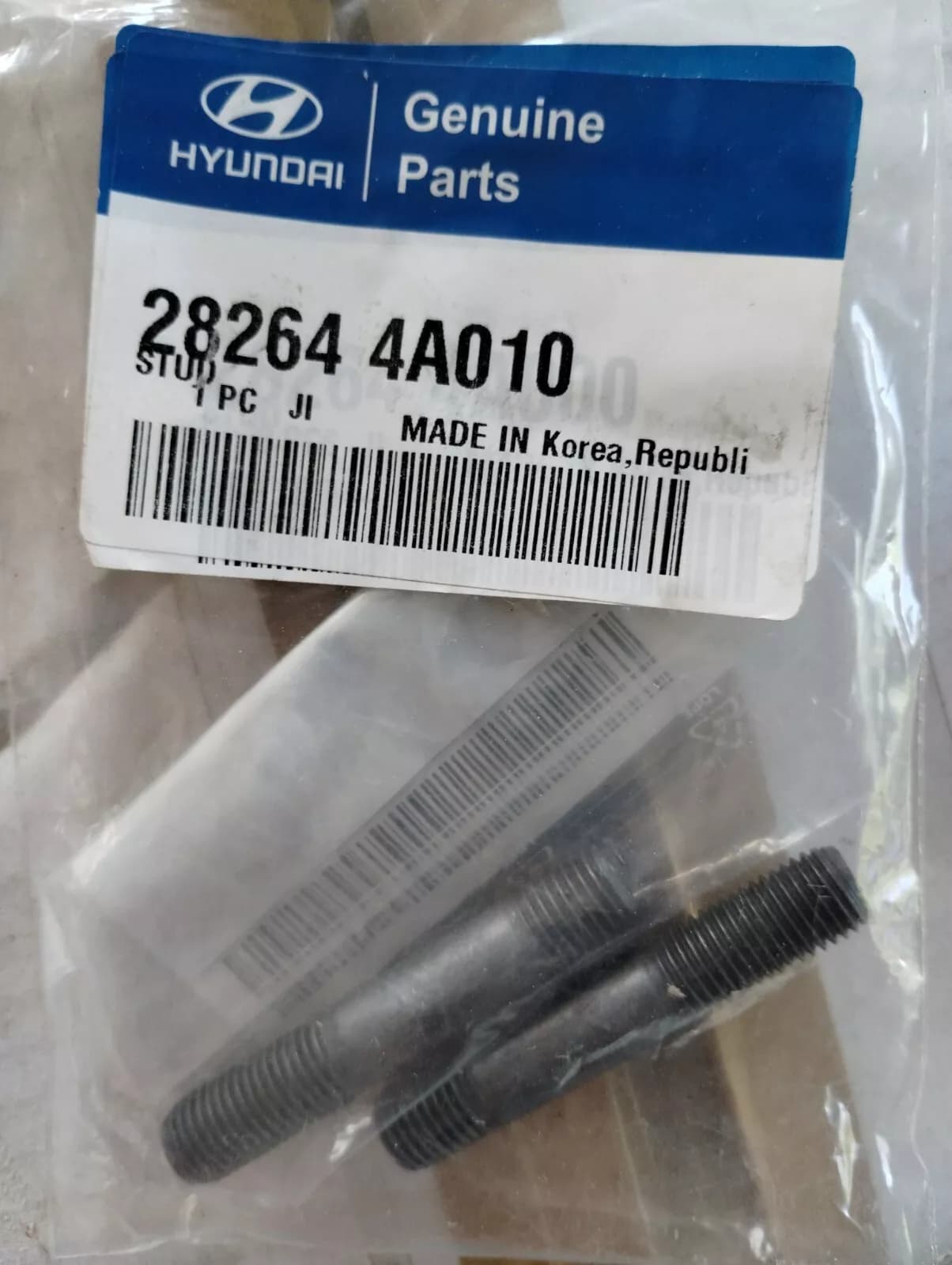 Genuine Hyundai, stud 2 pcs no: 282644A010