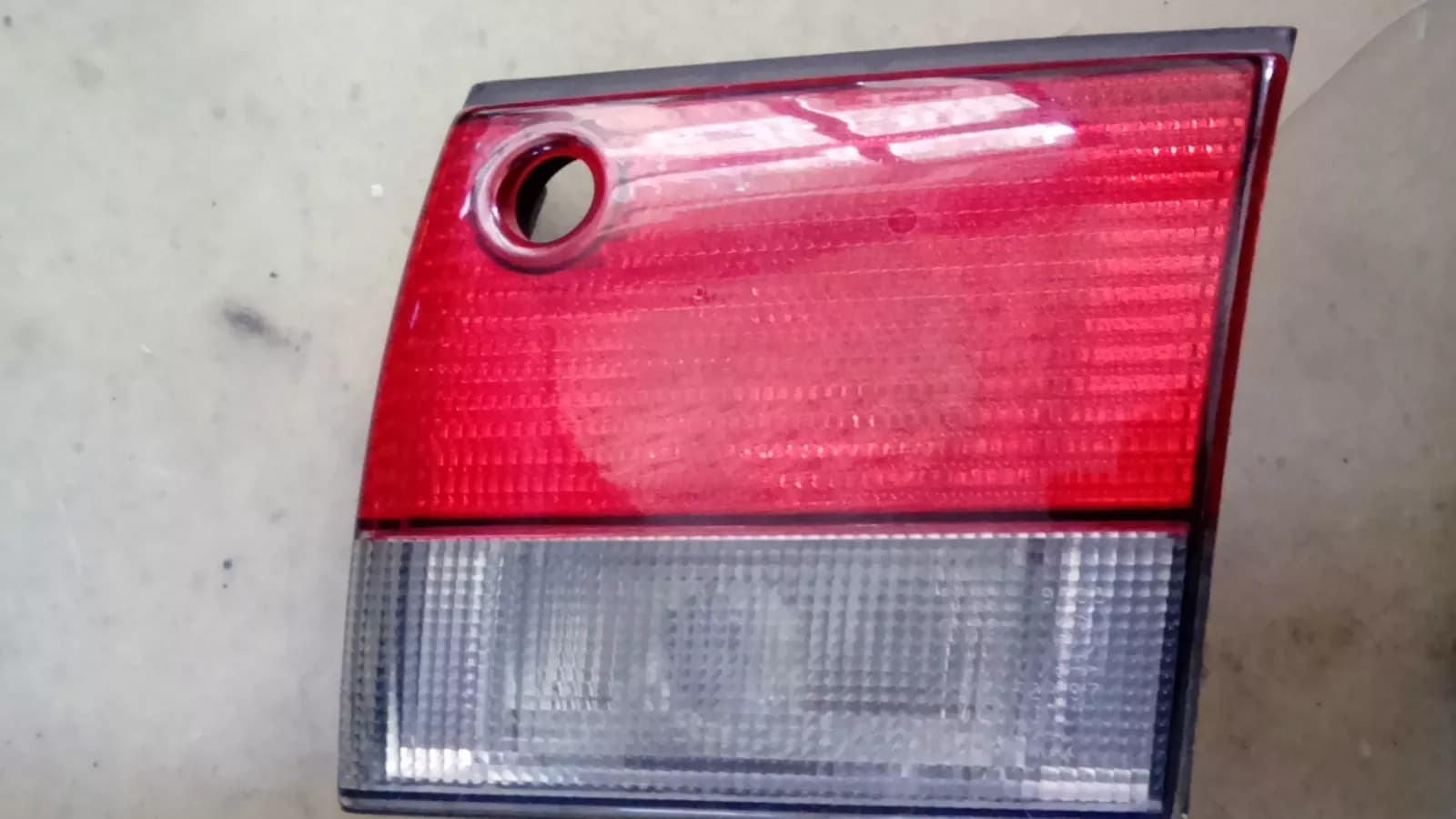 SAAB 9-3 tail light right part no:4831178 year: 2001