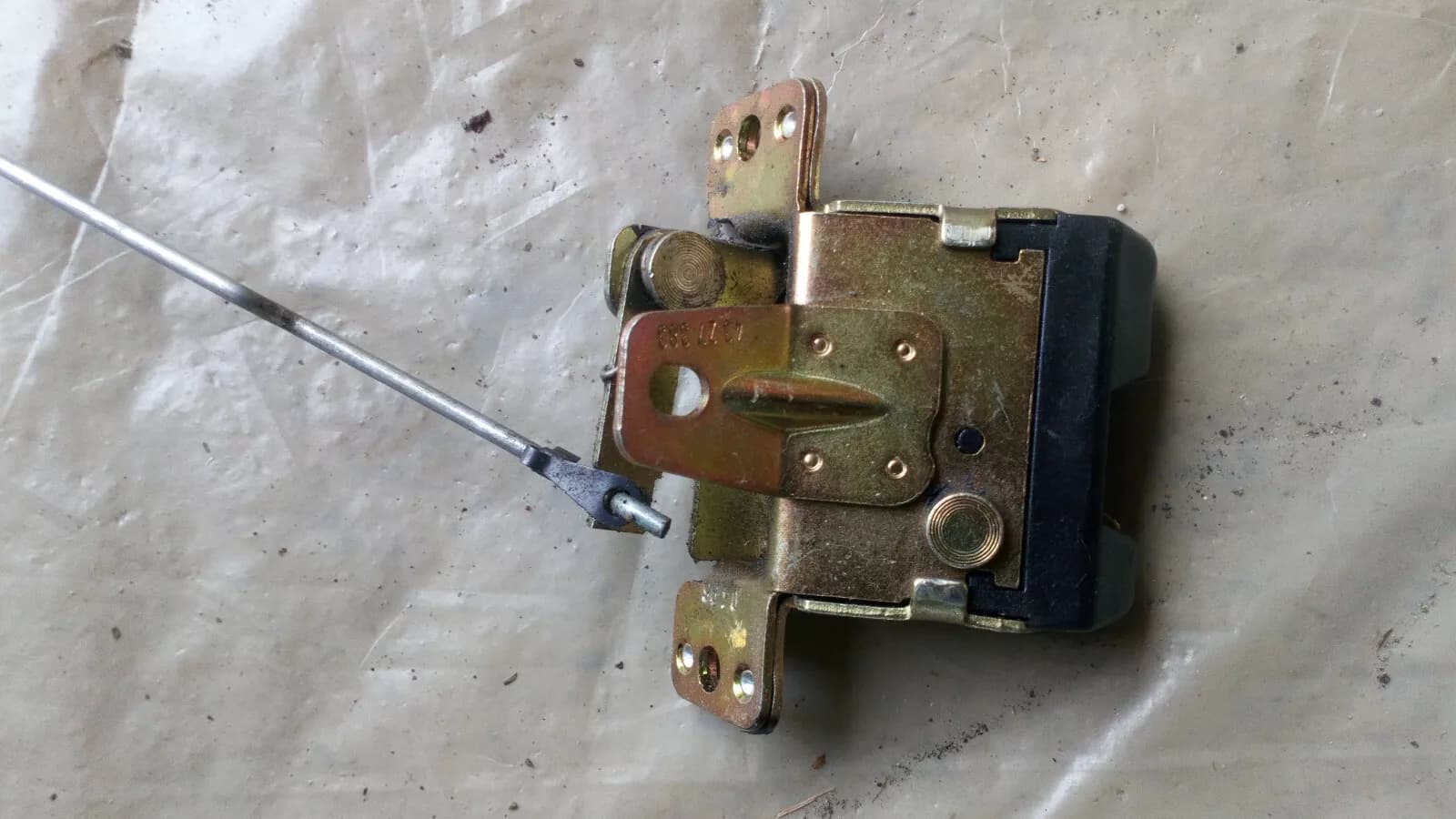 SAAB 900 II, 9-3 tailgate lock part no:4327383 year 1994-03