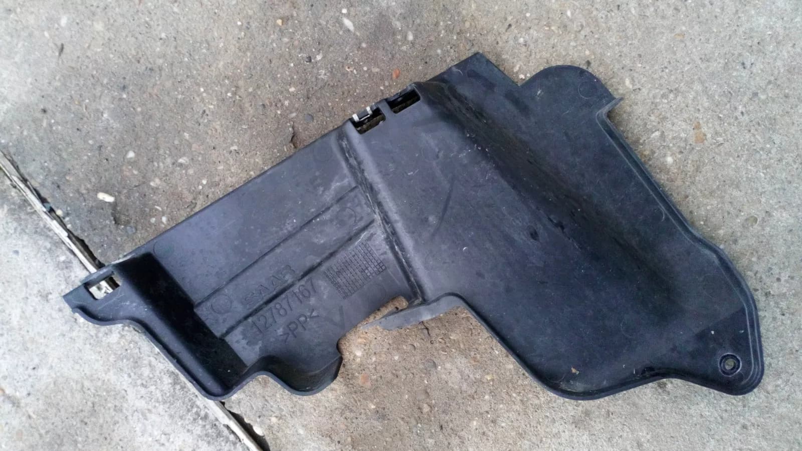 SAAB 9-3 front bumper lower cover, part no: 12787167 Year: 2003-07