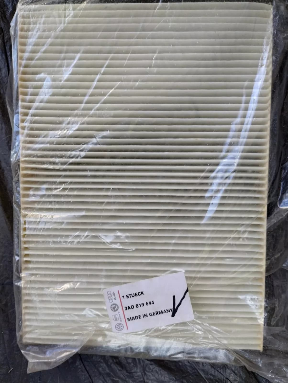 Genuine Volkswagen / Audi Filter No: 3A0819644