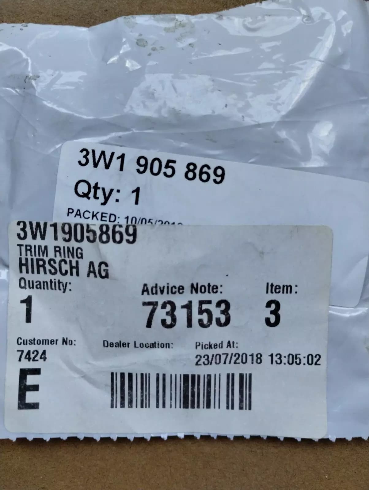 GENUINE BENTLEY TRIM RING LOCK 1 PCS no: 3W1905869