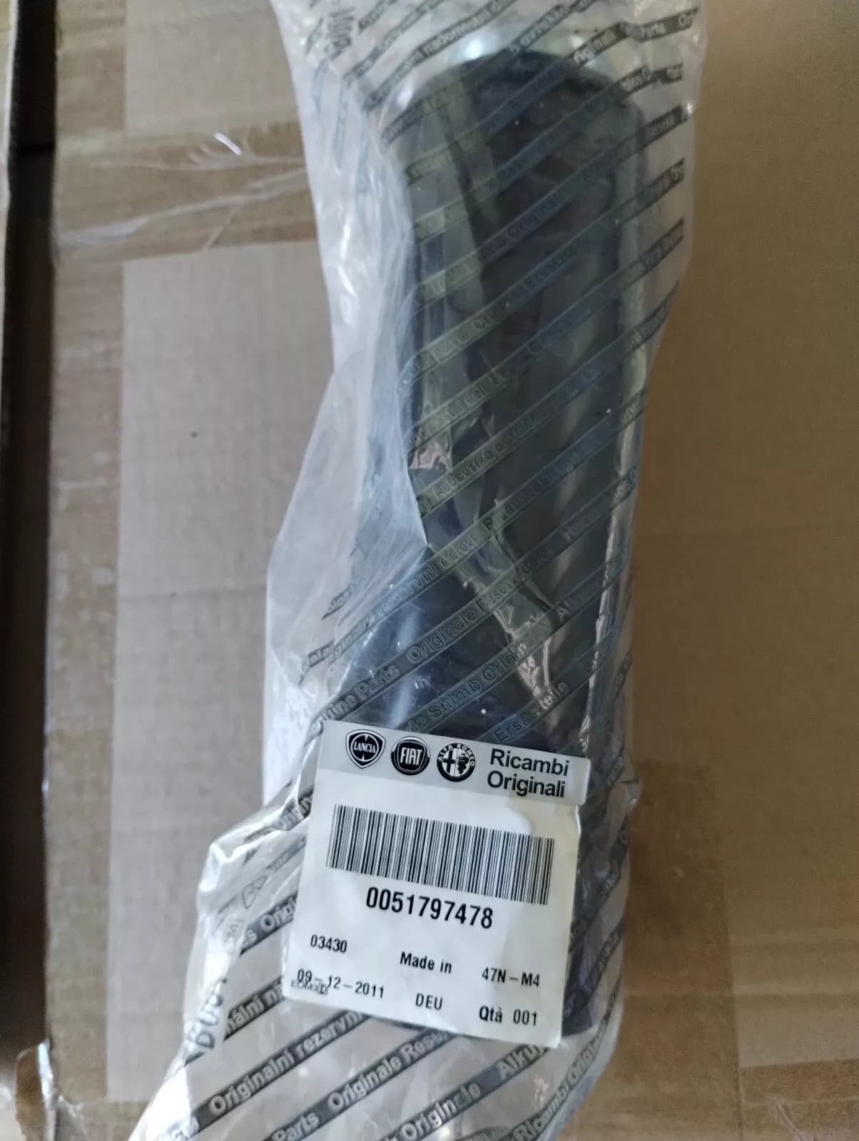 Genuine Fiat RUBBER PAD No: 51797478