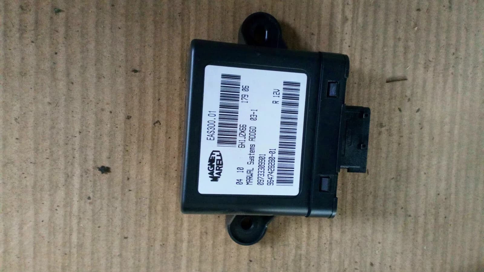 Peugeot control unit part no : 9647428280
