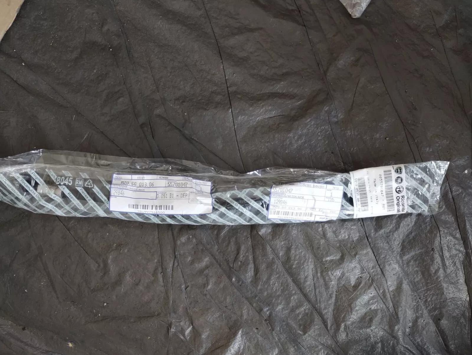 Genuine Fiat, hose No: 55701047