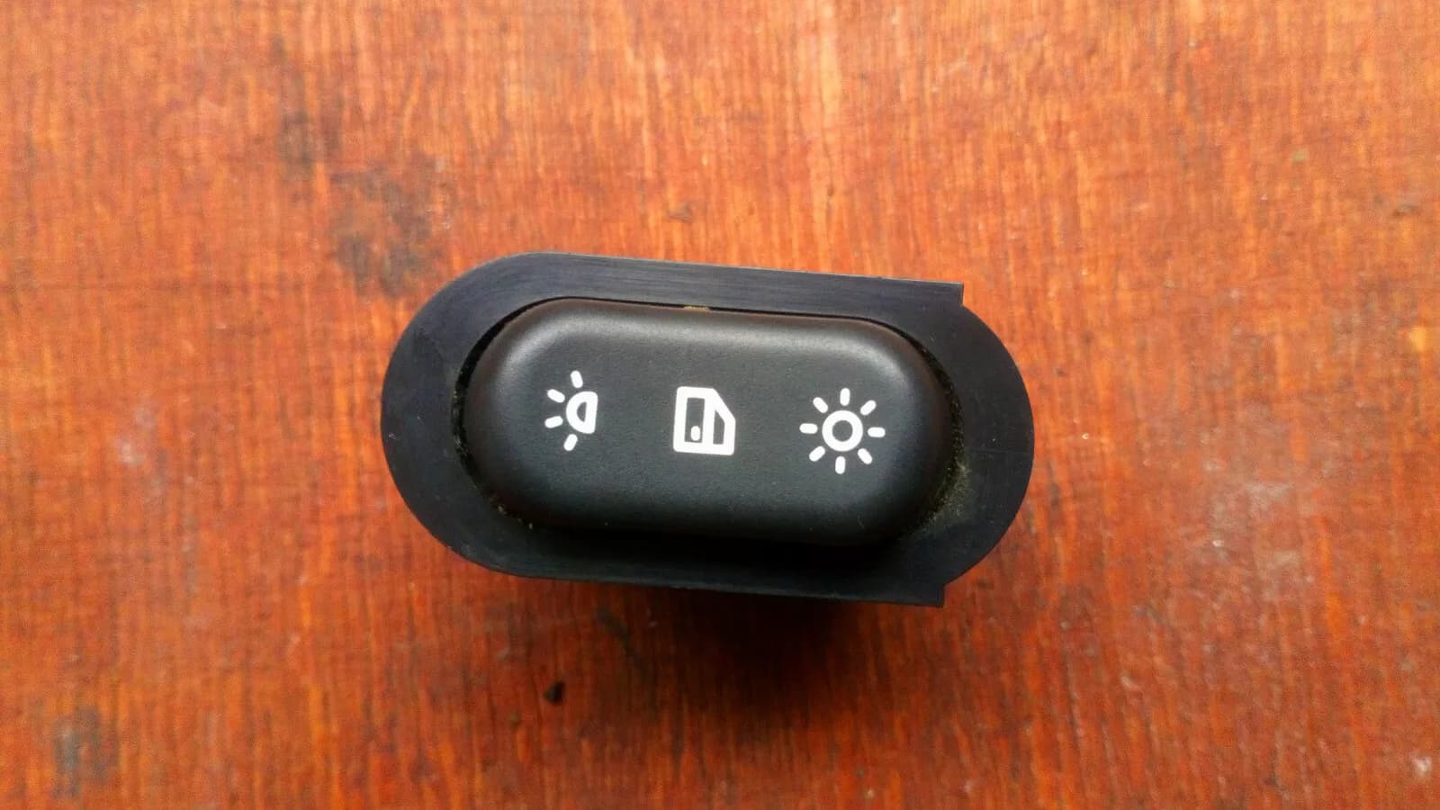 SAAB 900II, 9-3 Convertible light switch part no : 4411997